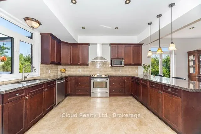 346195 15th Side Road