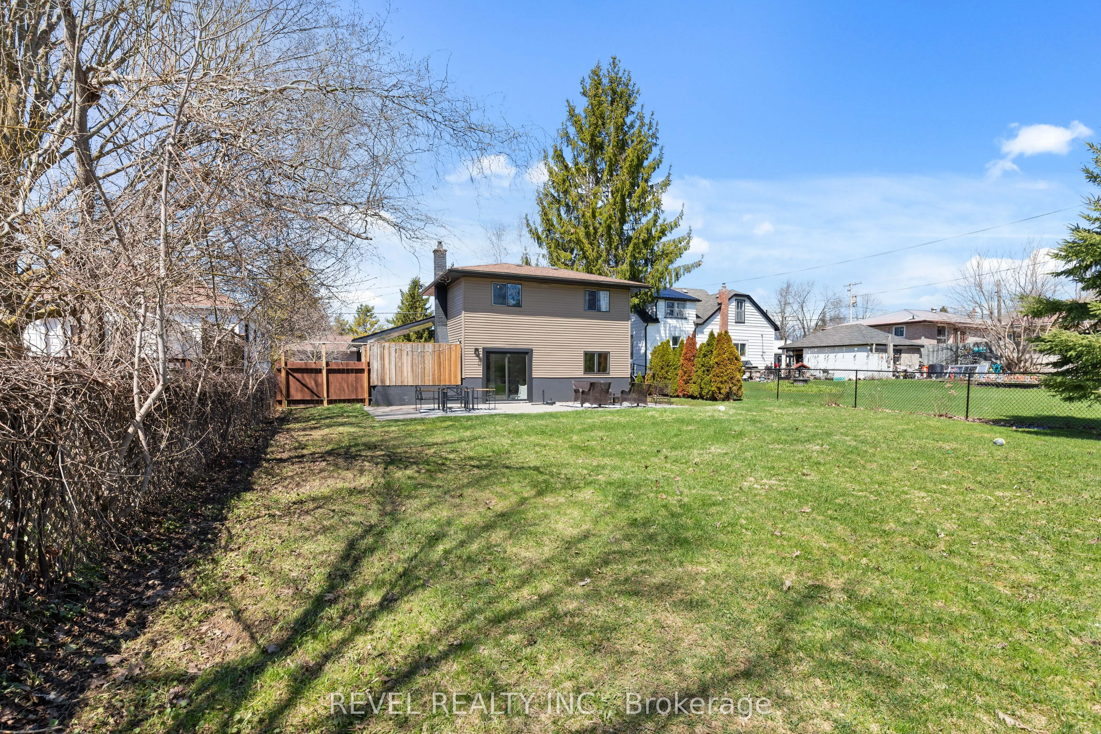 25 Riverview Road