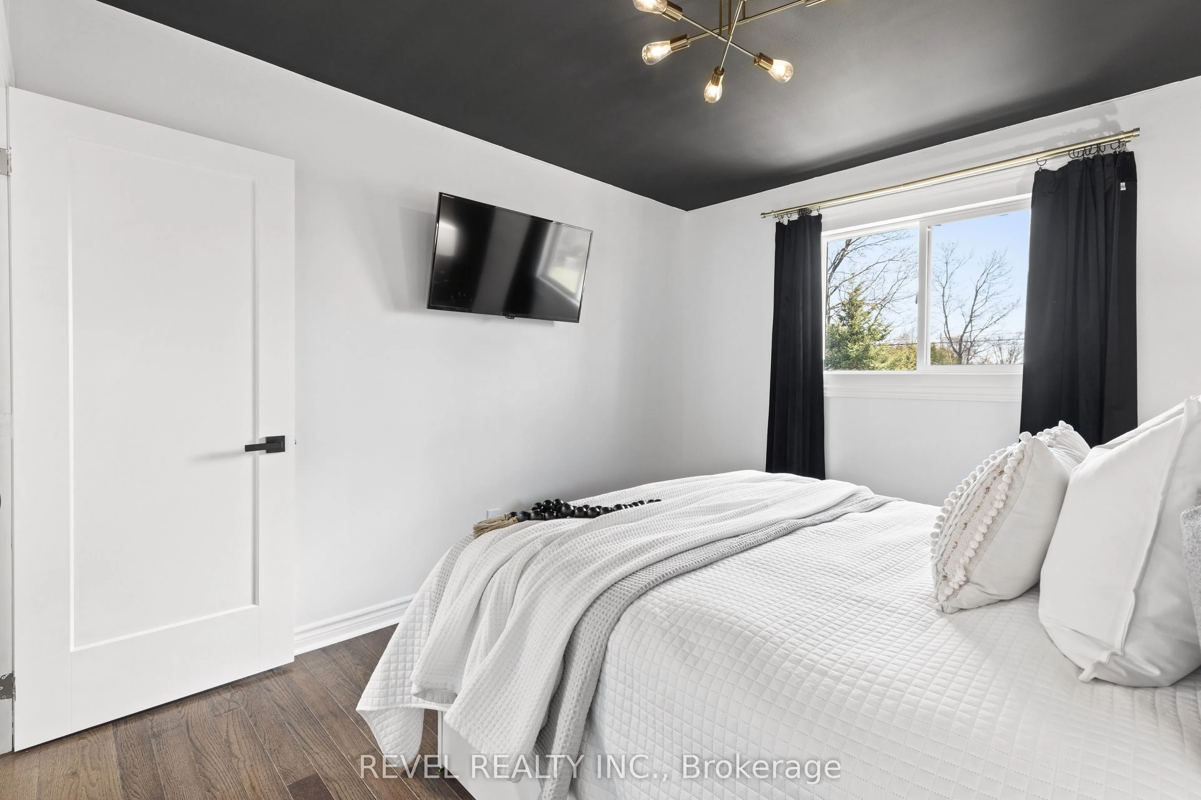 25 Riverview Road