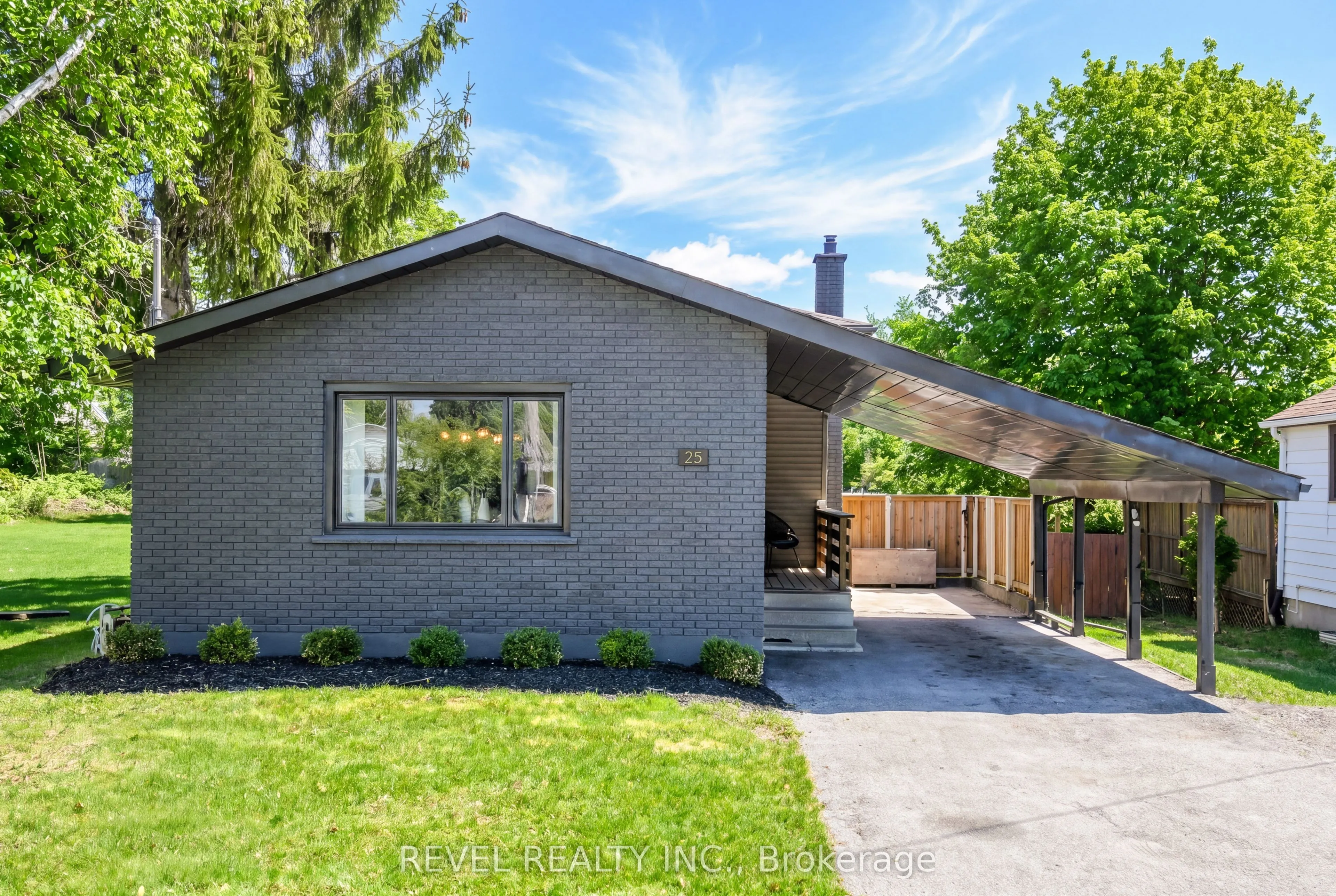 25 Riverview Road