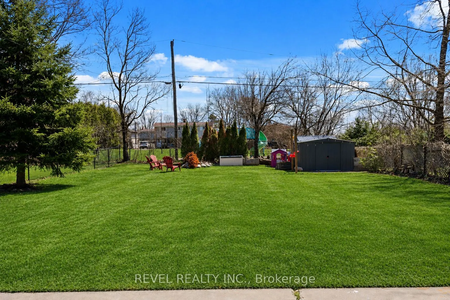 25 Riverview Road