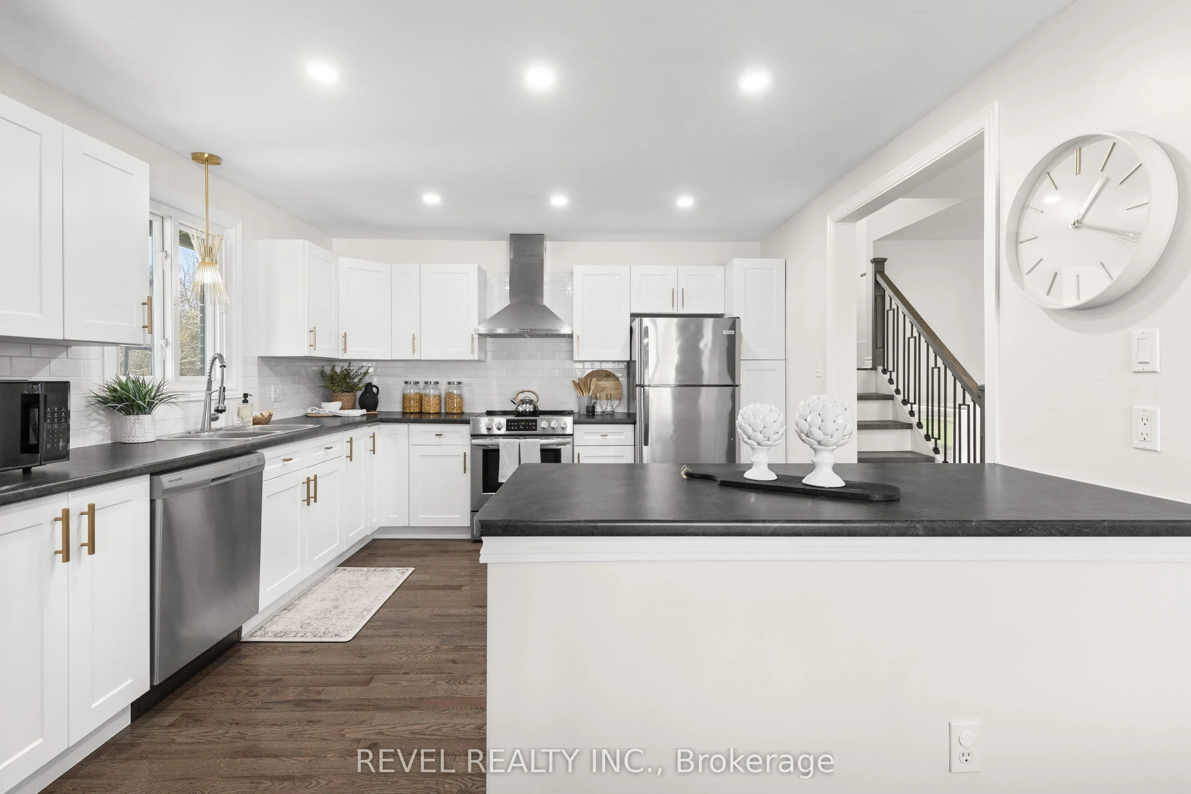 25 Riverview Road