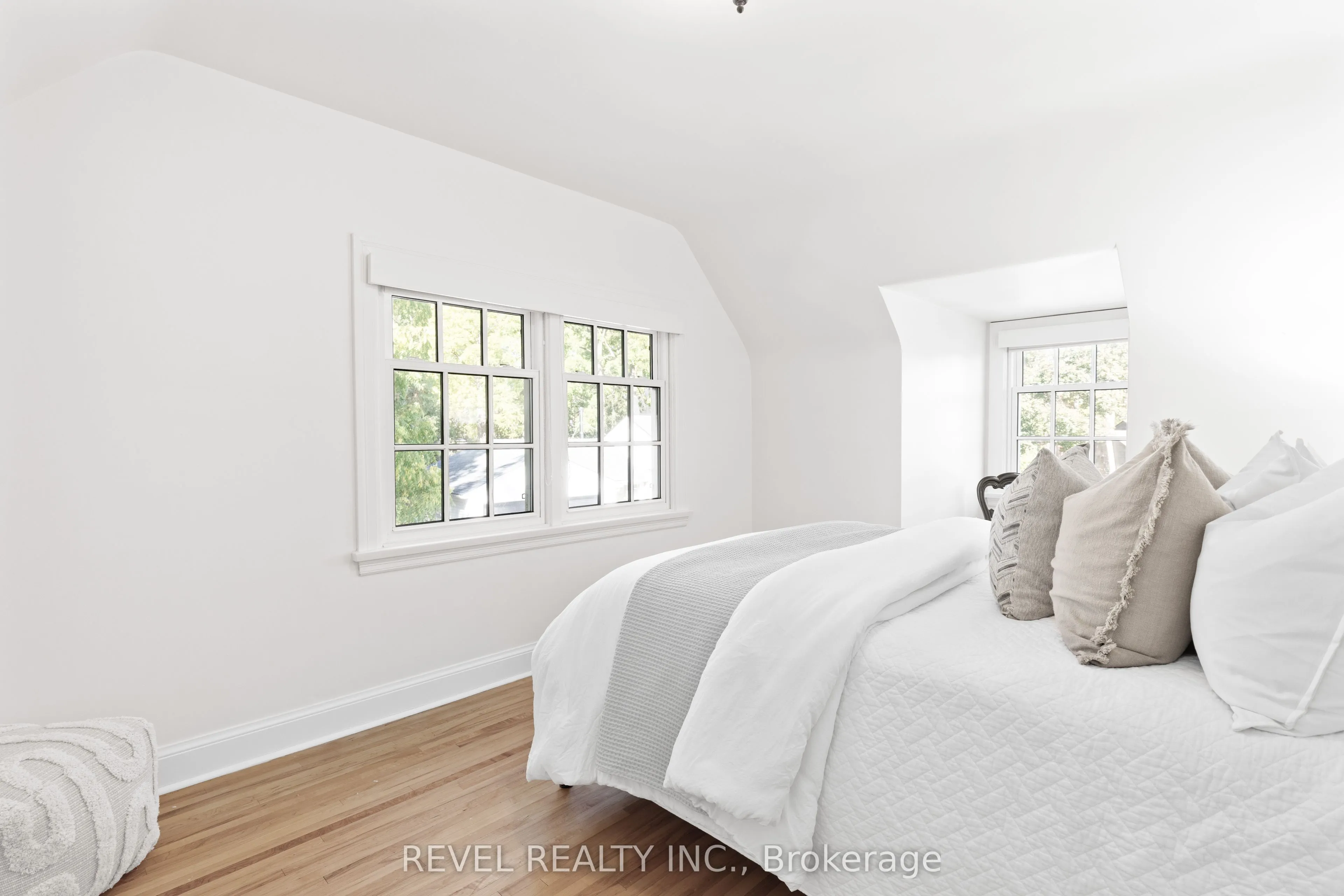13 Sylvan Crescent