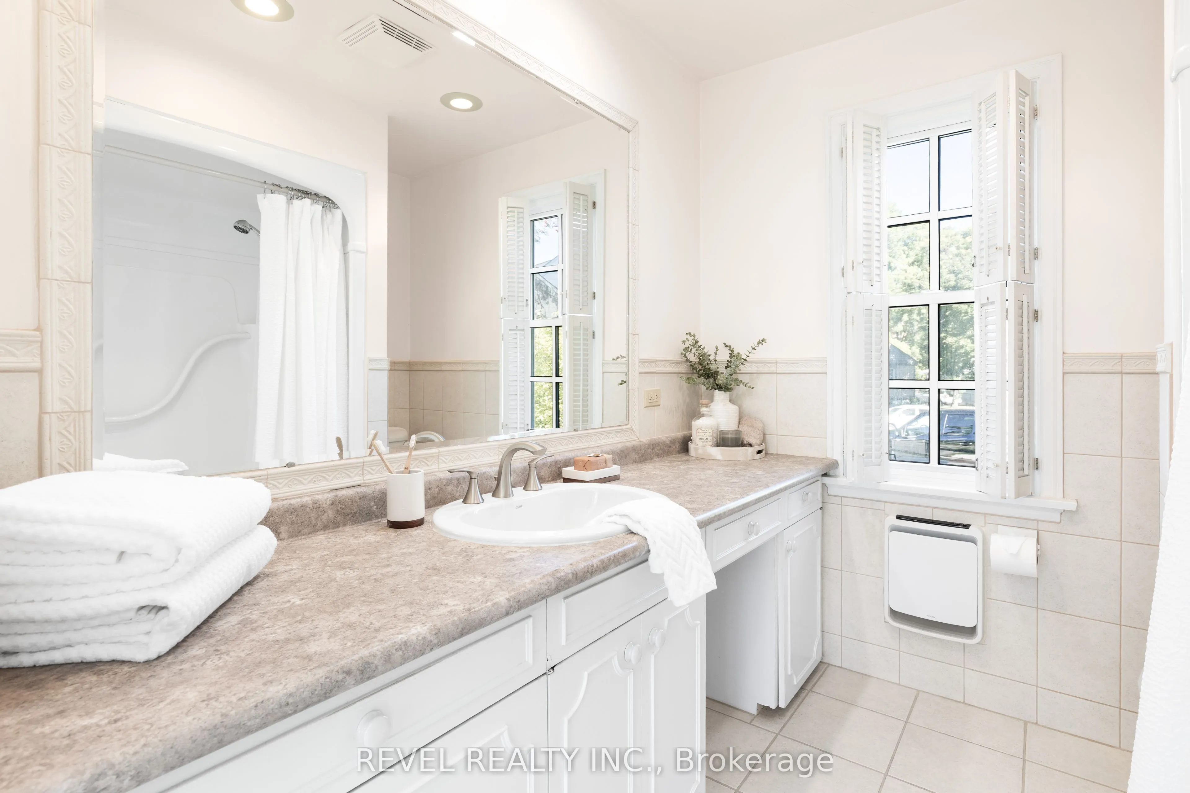 13 Sylvan Crescent