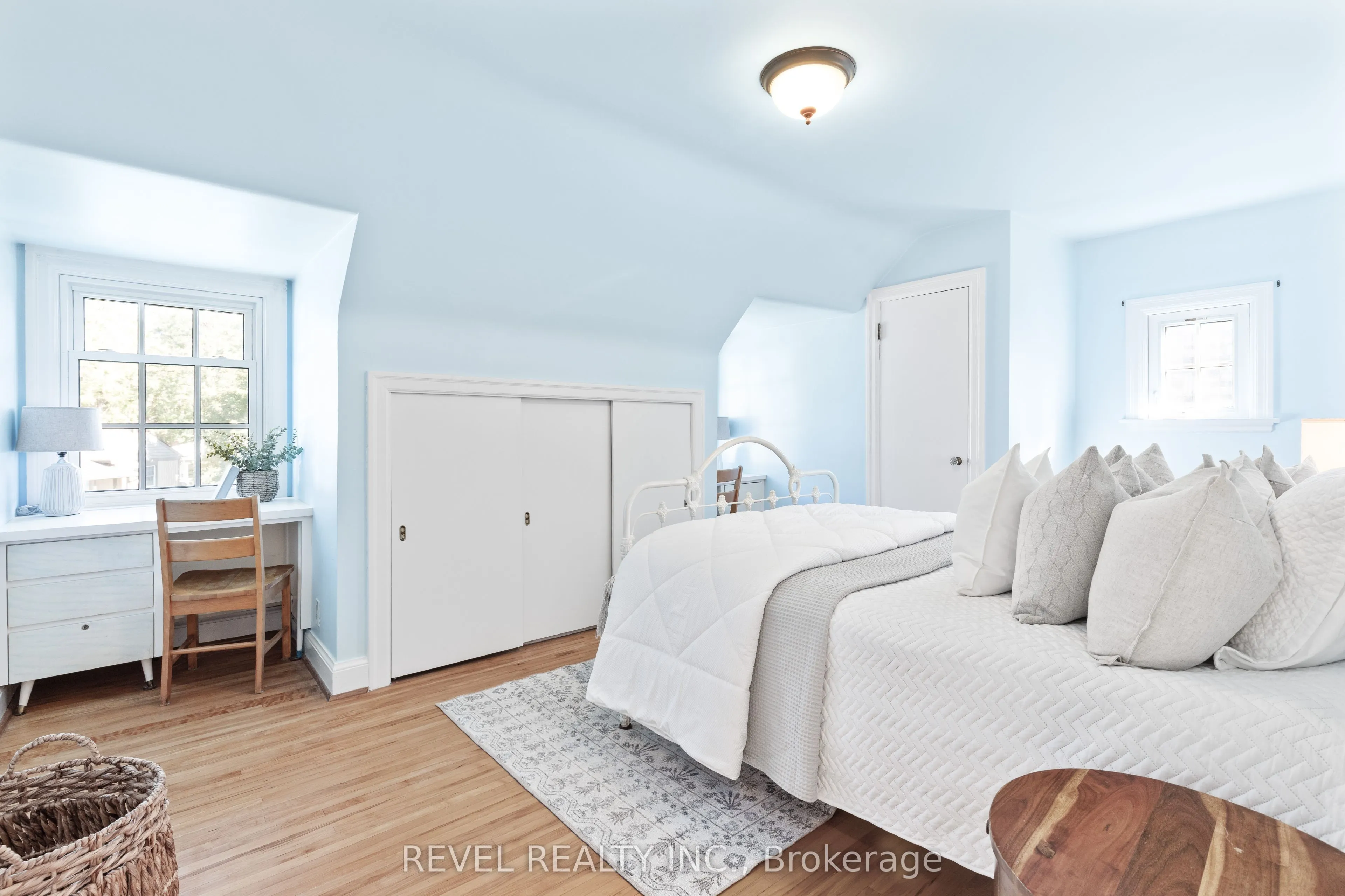 13 Sylvan Crescent
