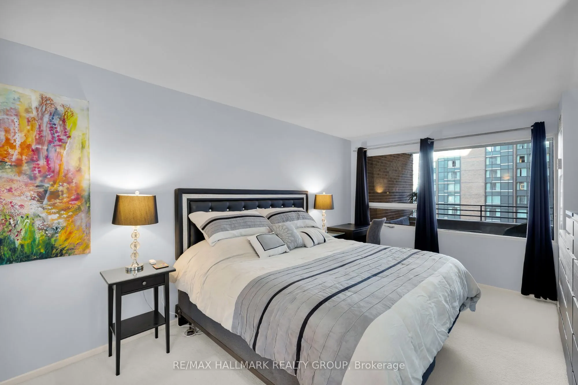 151 Bay Street #810