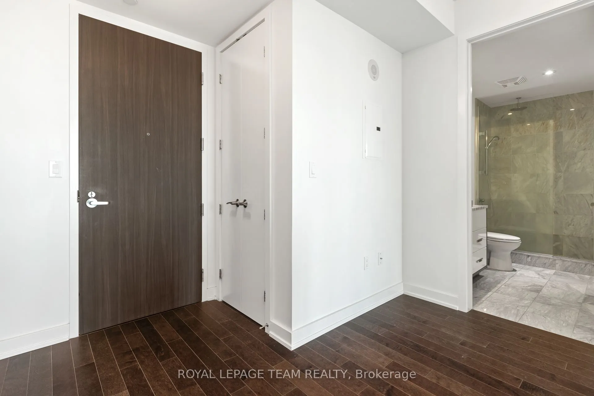111 Champagne Avenue S #1506