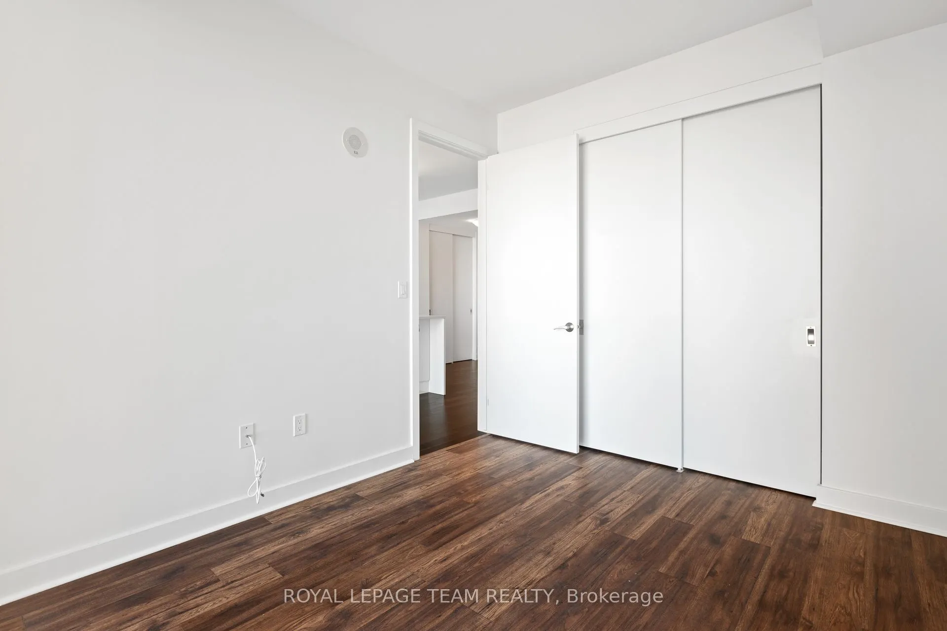 111 Champagne Avenue S #1506