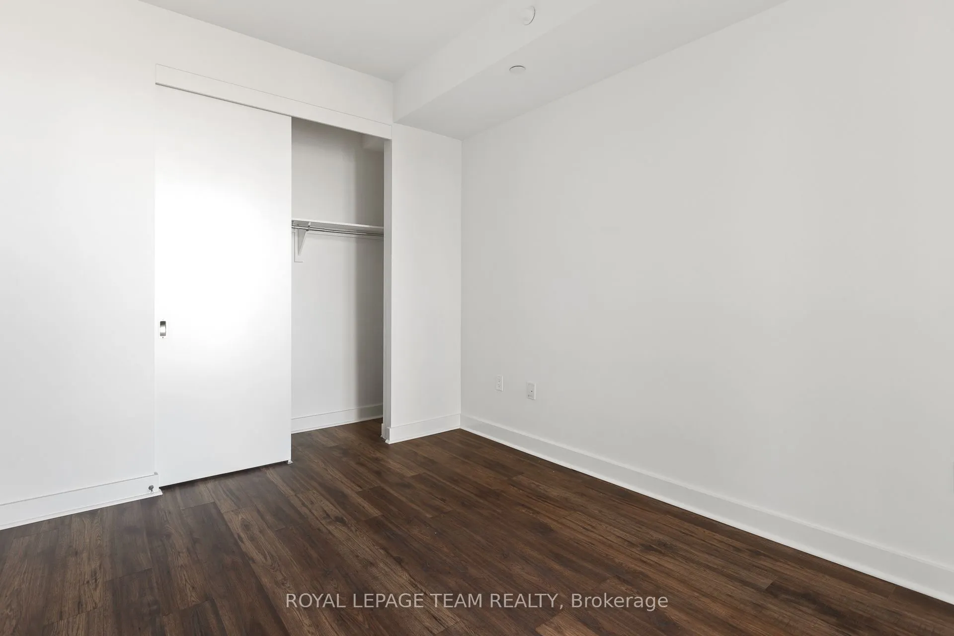 111 Champagne Avenue S #1506