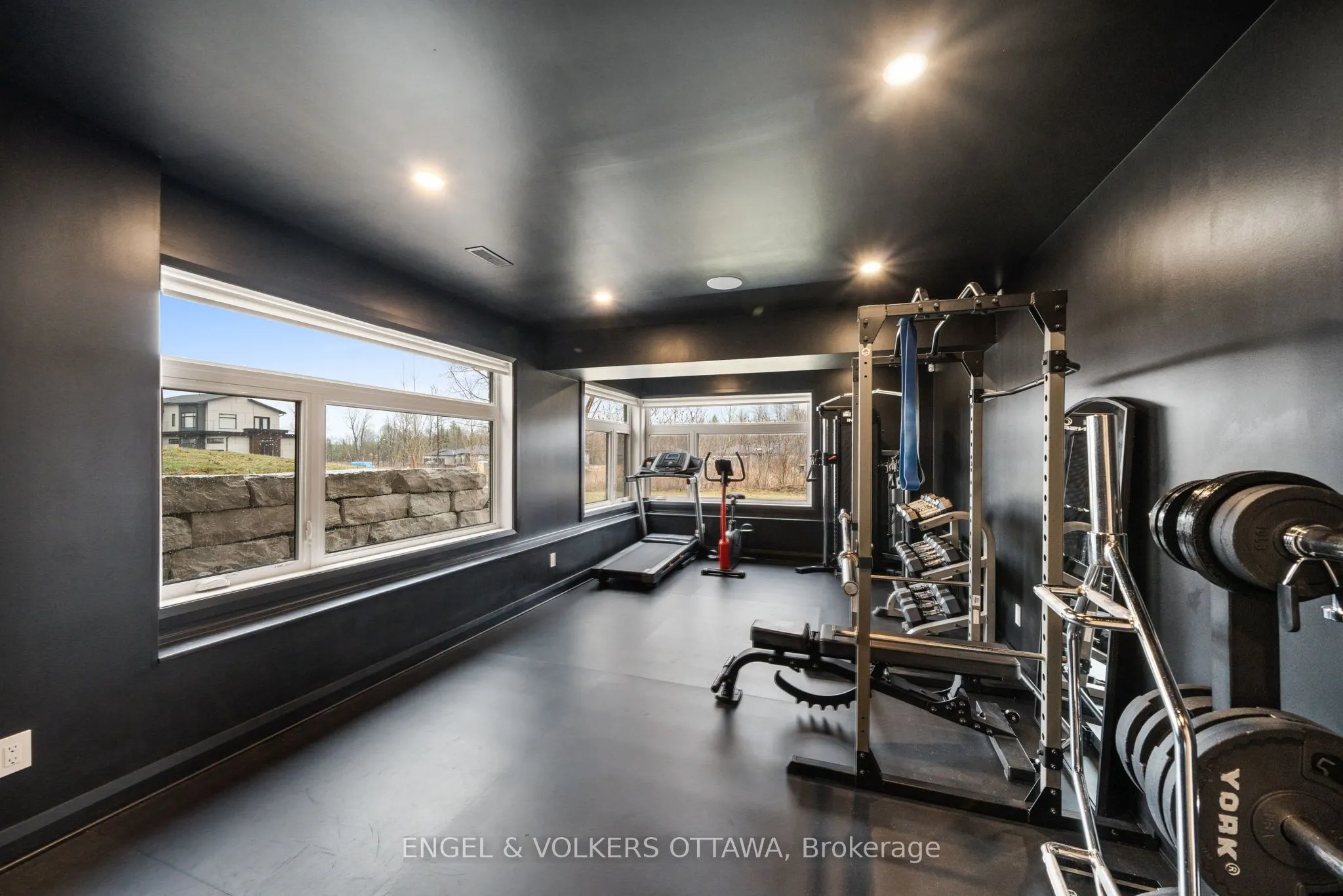 1600 Nightshade Place