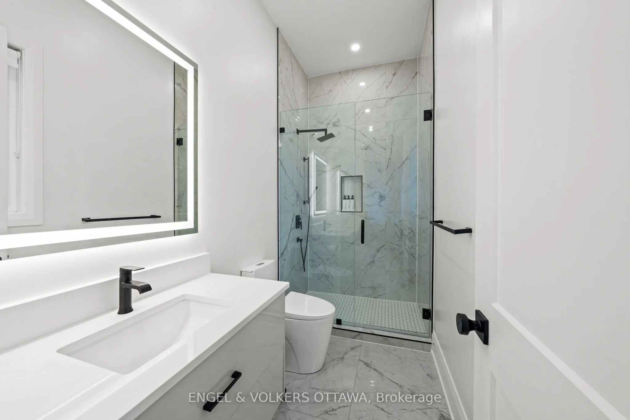 1600 Nightshade Place