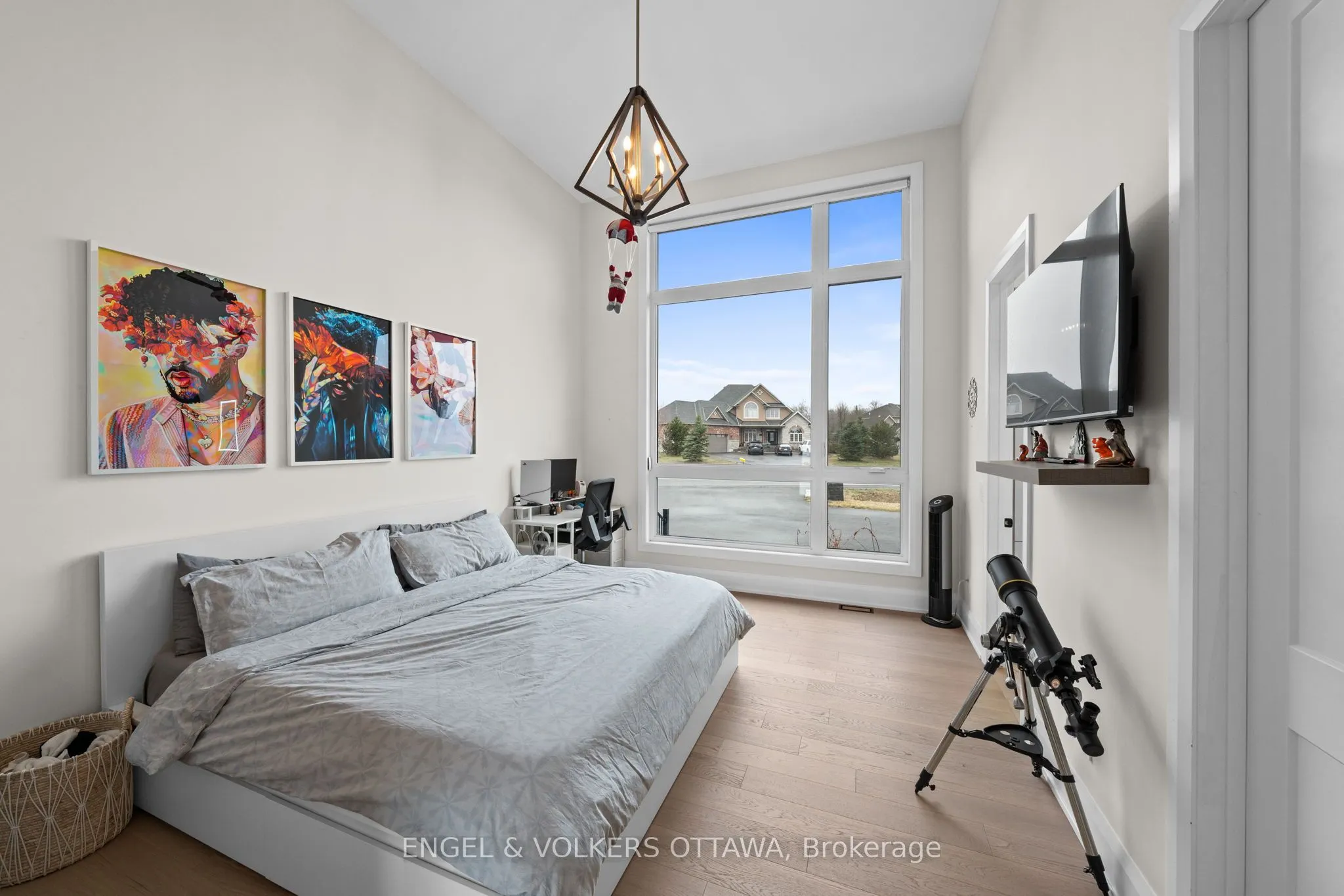 1600 Nightshade Place