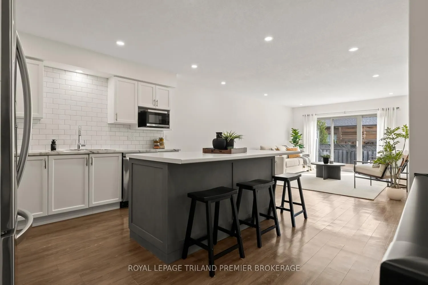 215 North Centre Road #20