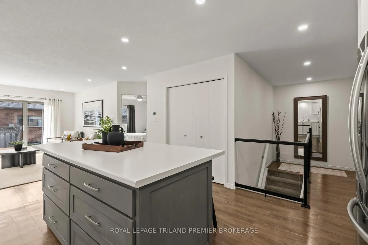 215 North Centre Road #20