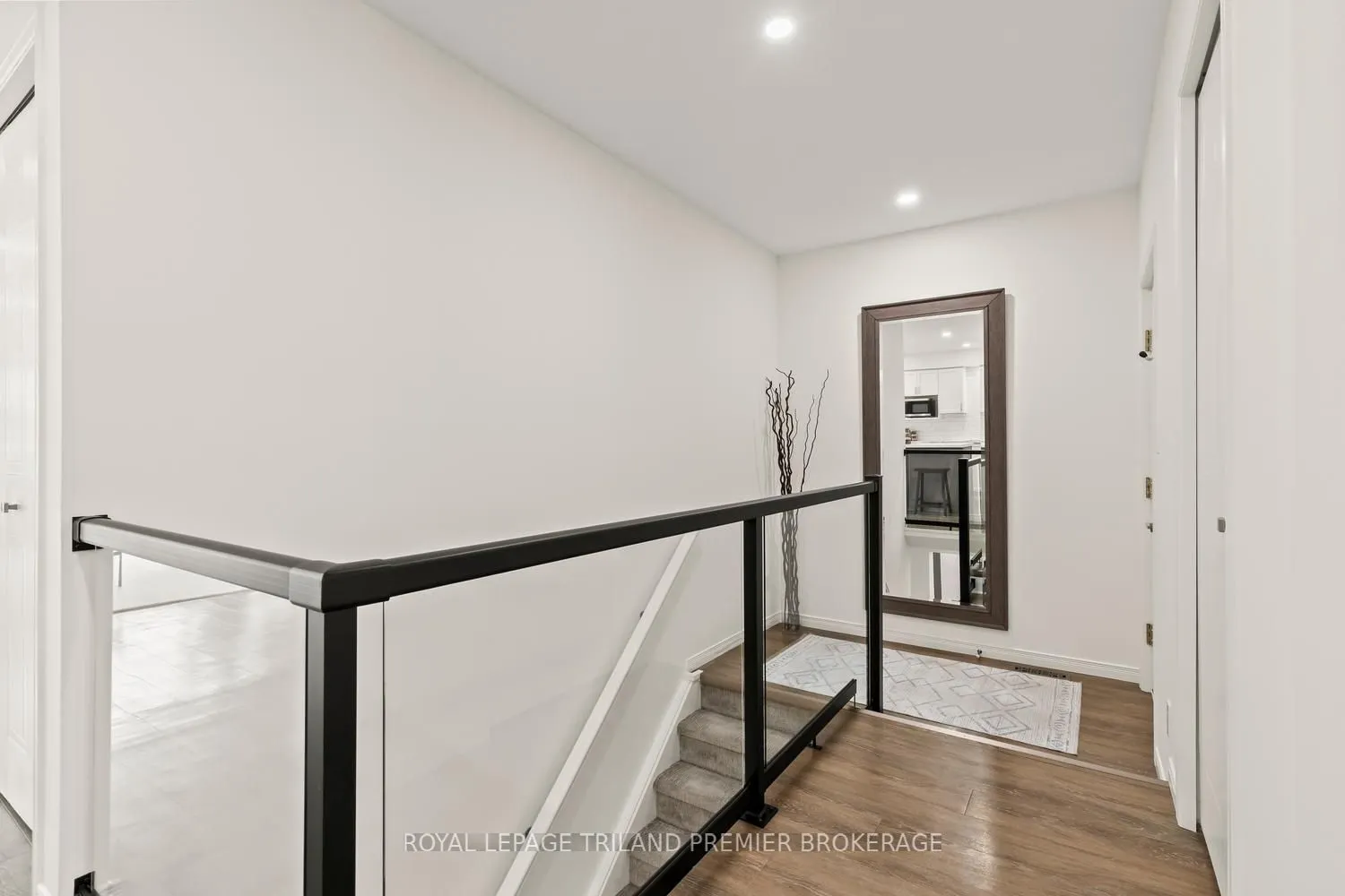 215 North Centre Road #20