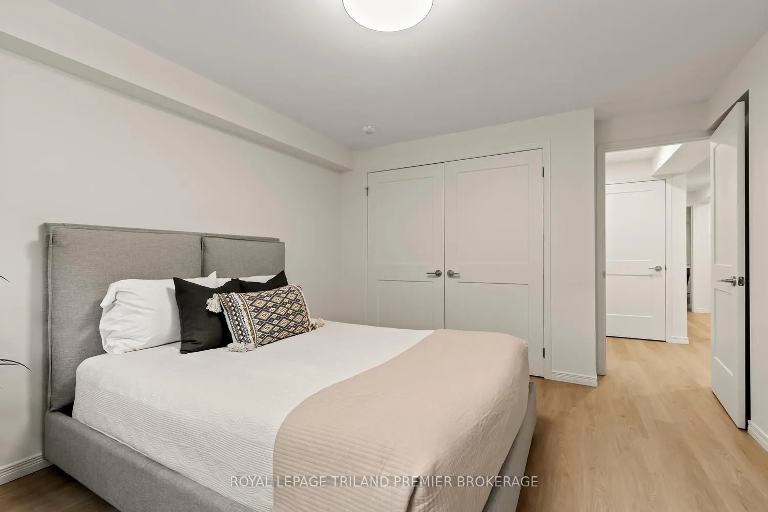 215 North Centre Road #20
