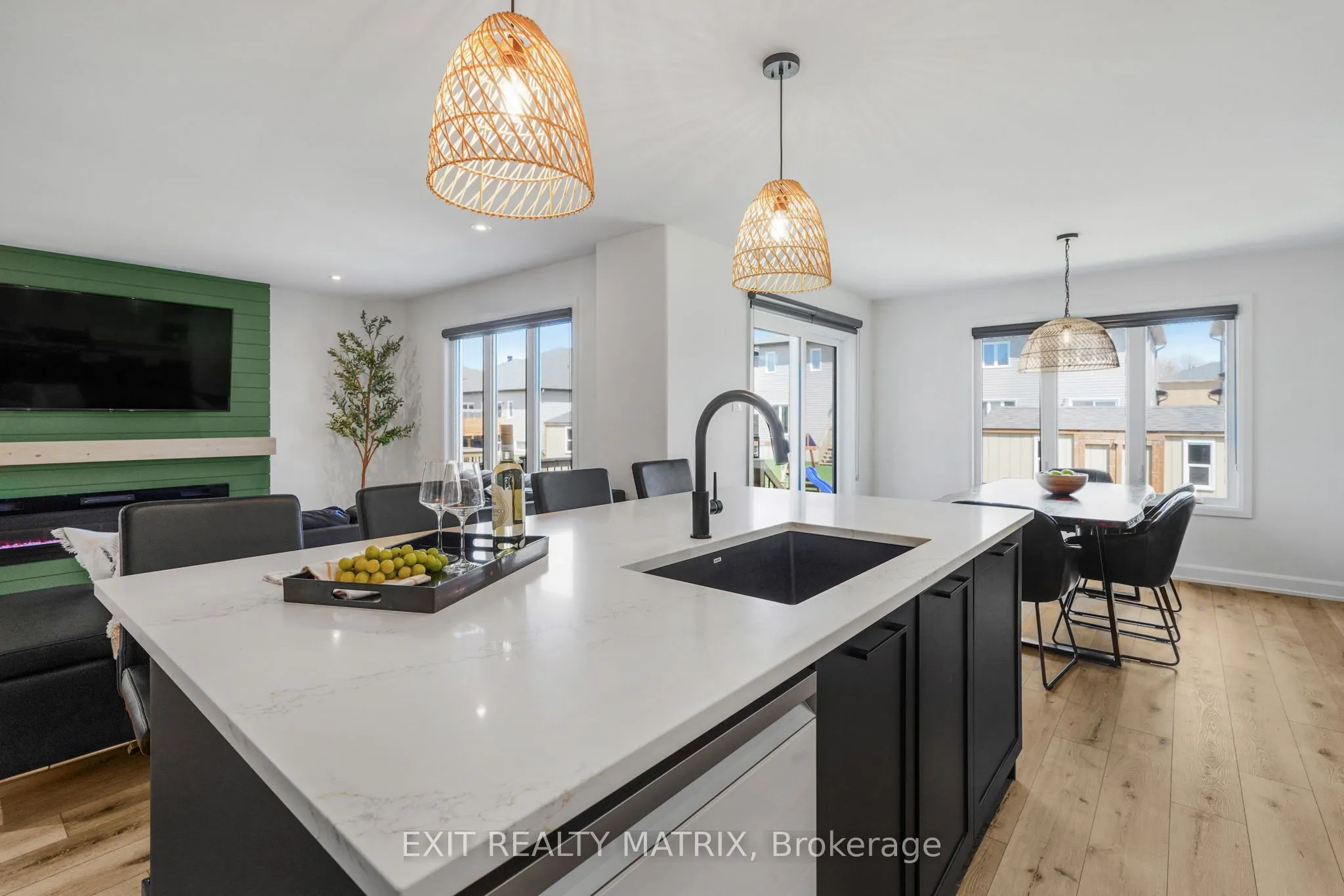 1200 Montblanc Crescent