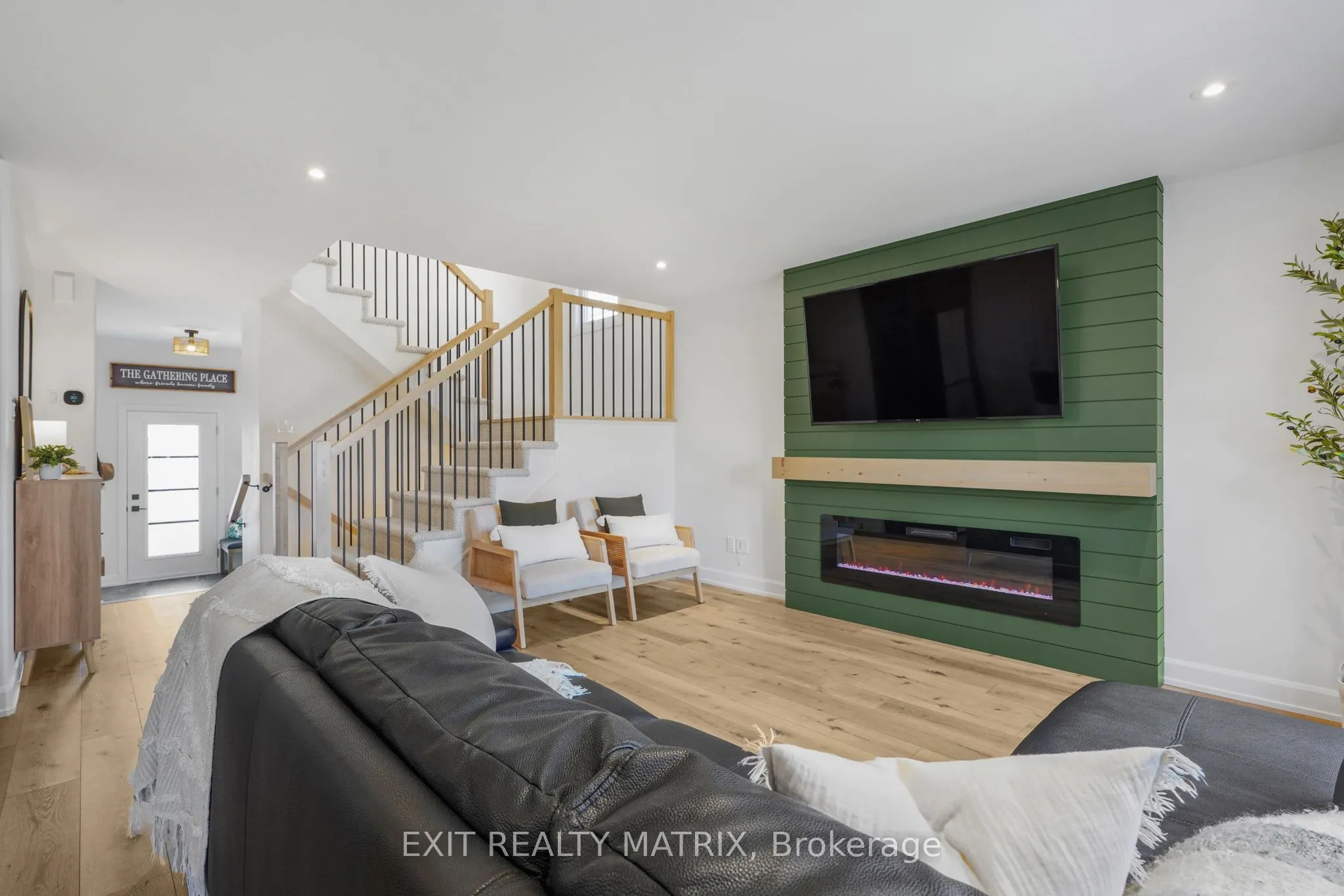 1200 Montblanc Crescent