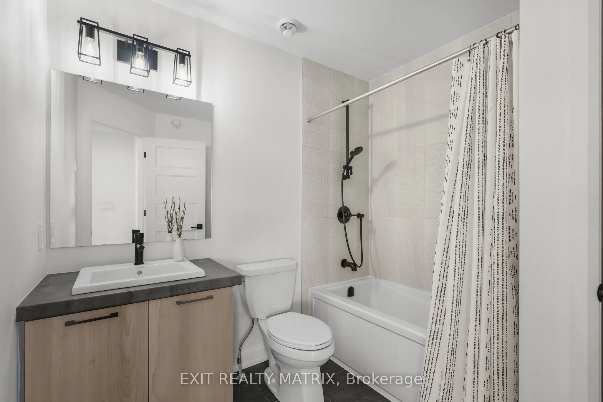 1200 Montblanc Crescent
