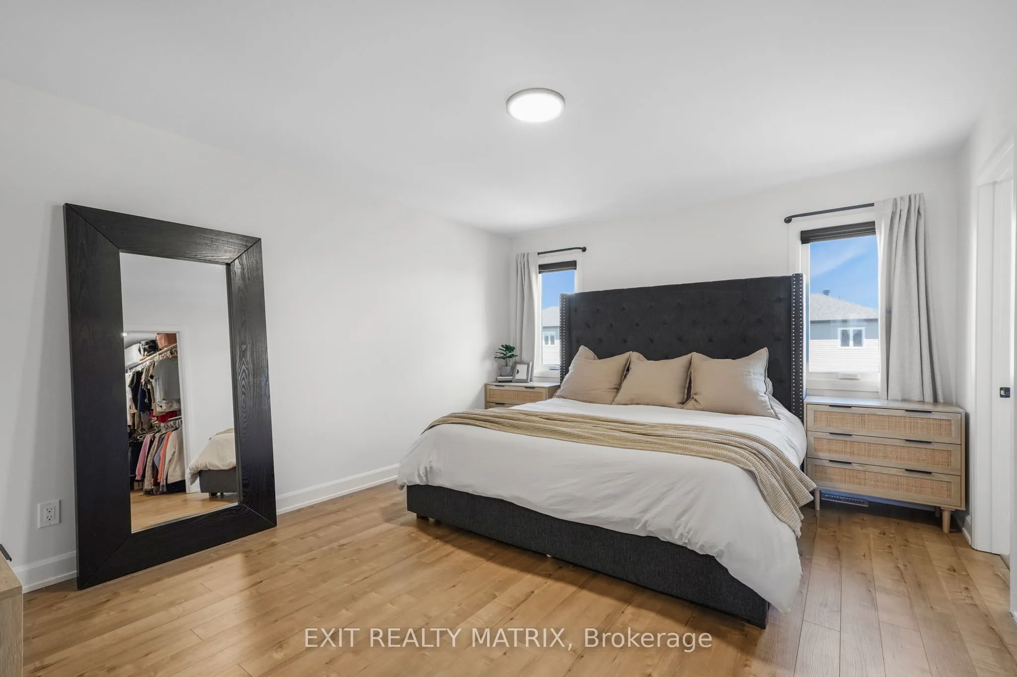 1200 Montblanc Crescent