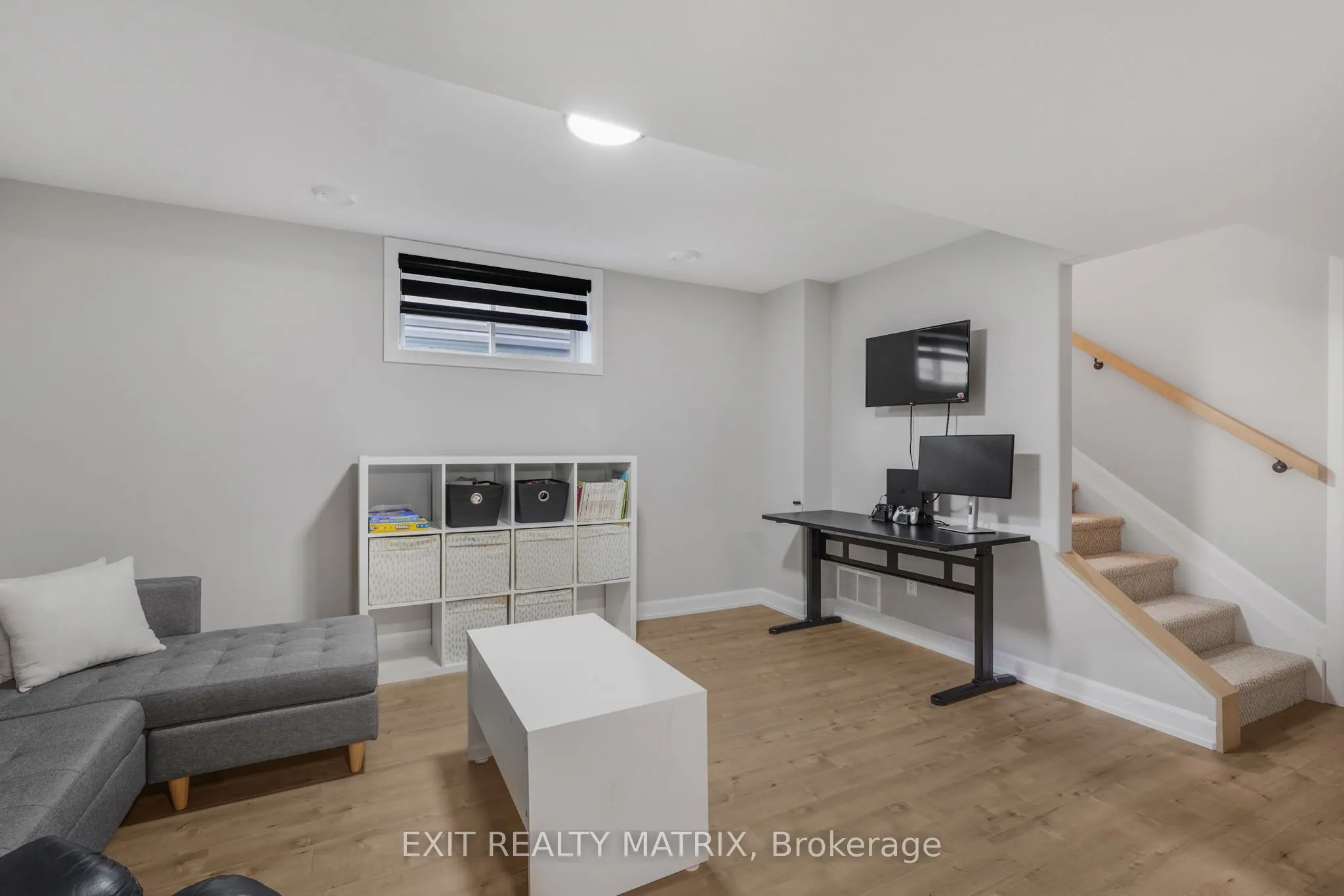 1202 Montblanc Crescent