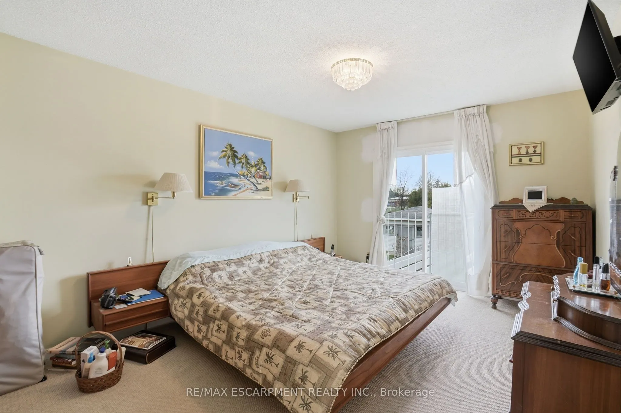 233 Fruitland Road