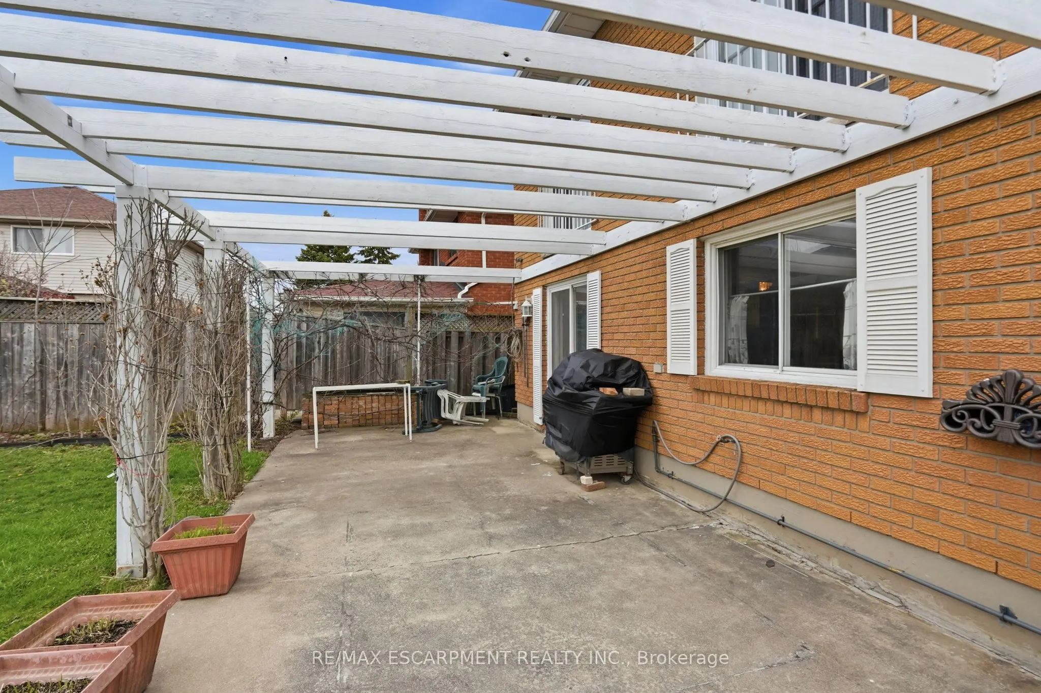233 Fruitland Road
