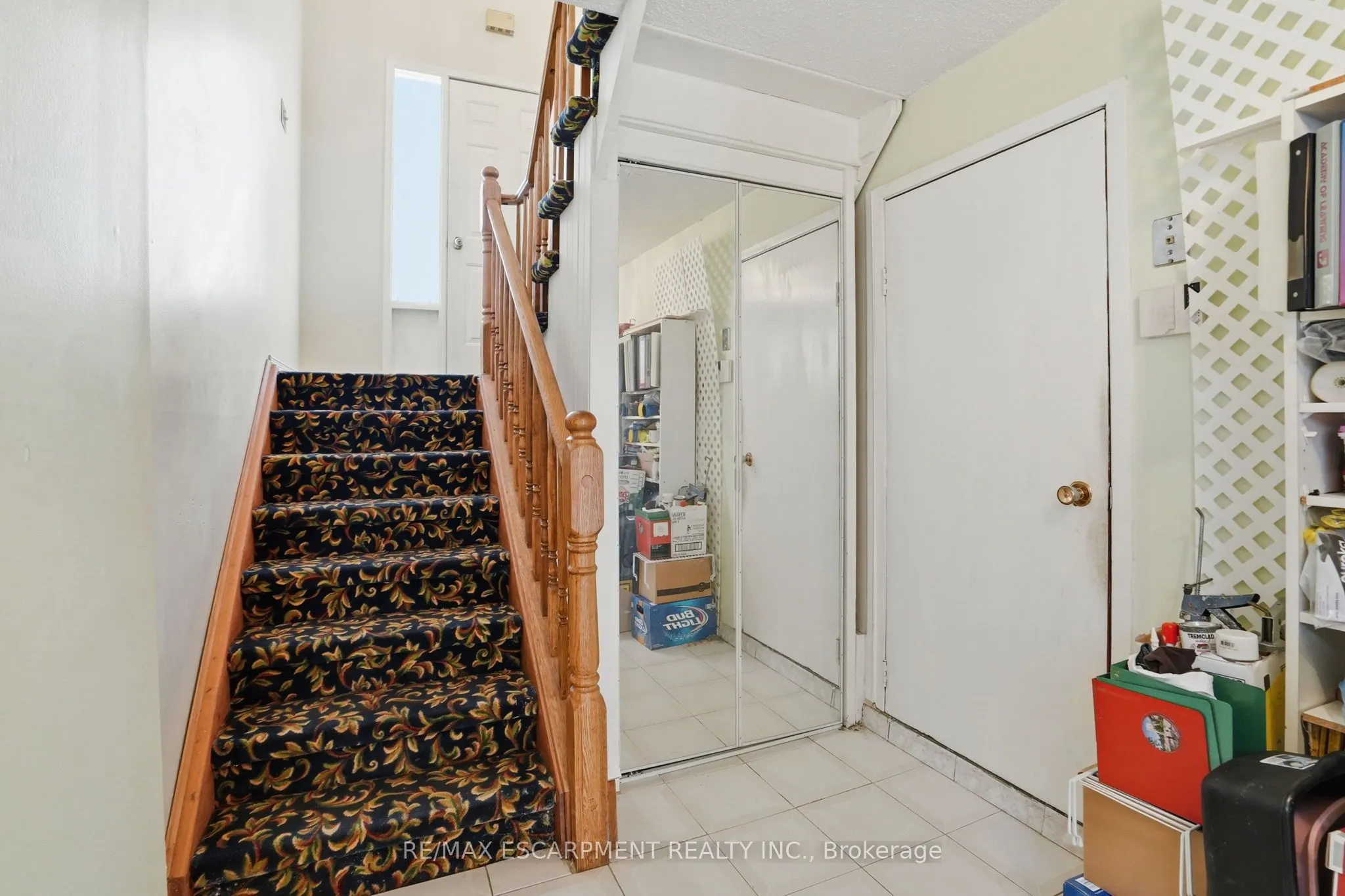 233 Fruitland Road
