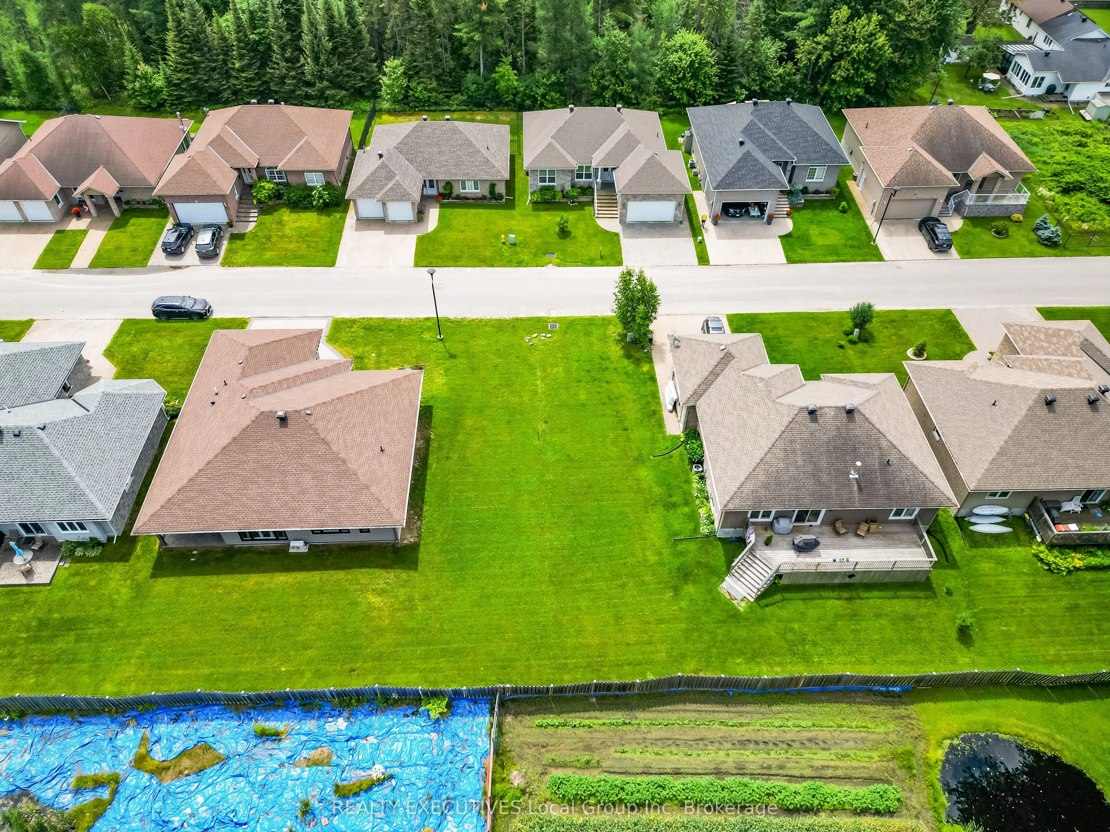 1134 Premier Road #4