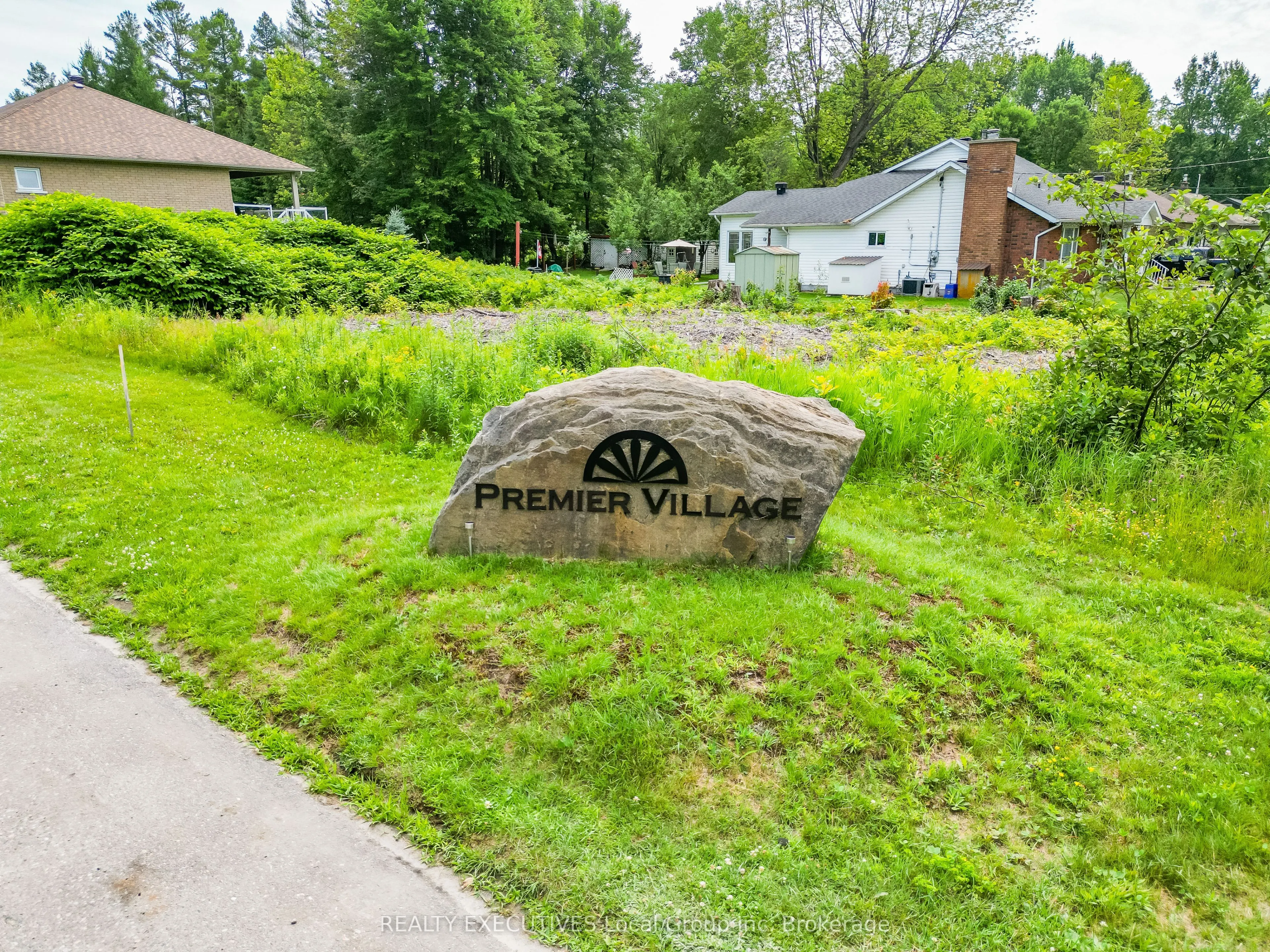 1134 Premier Road #4