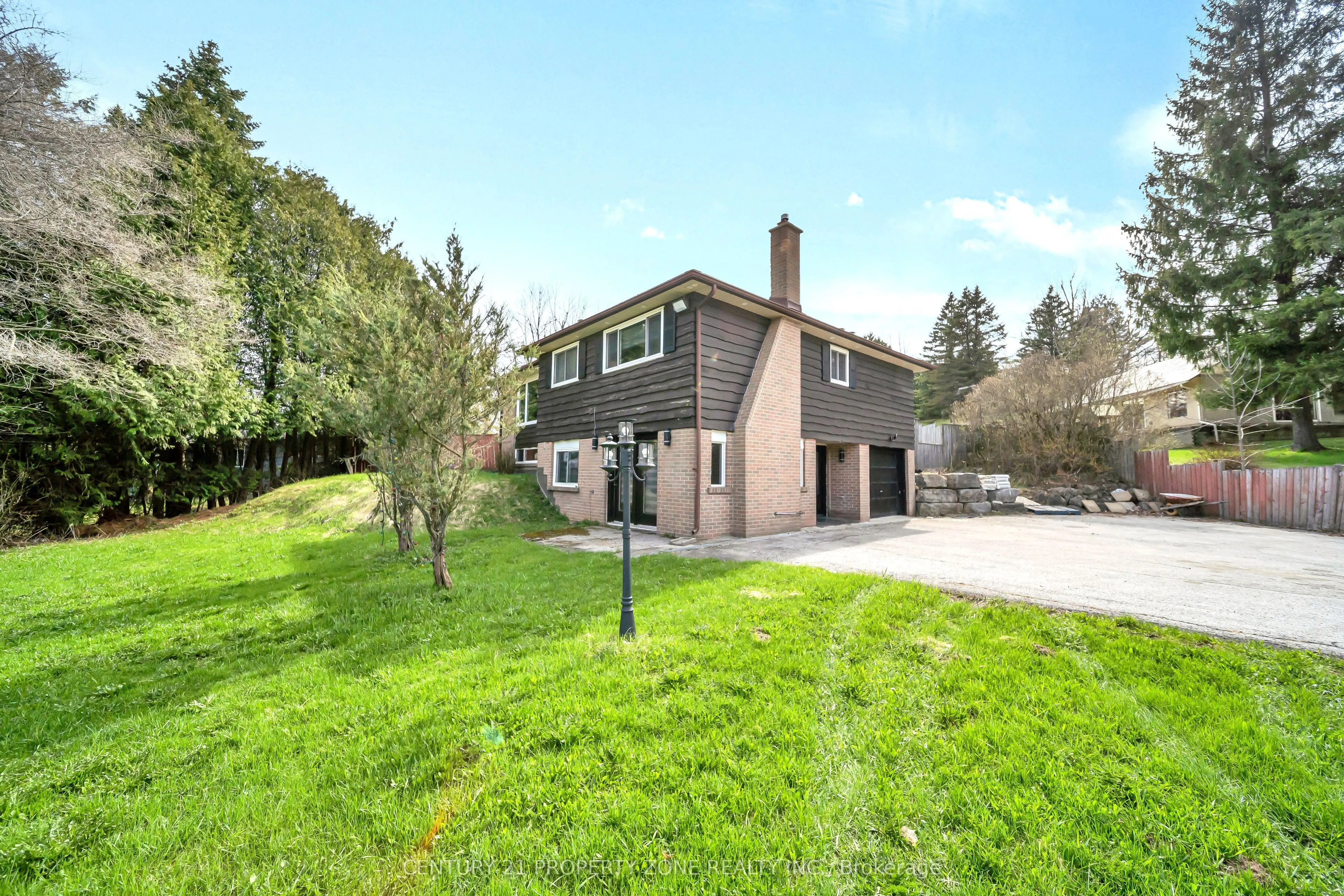5172 Trafalgar Road
