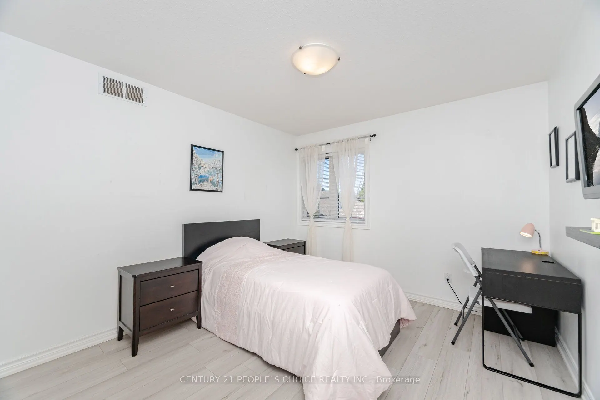 1448 Niagara Stone Road #17