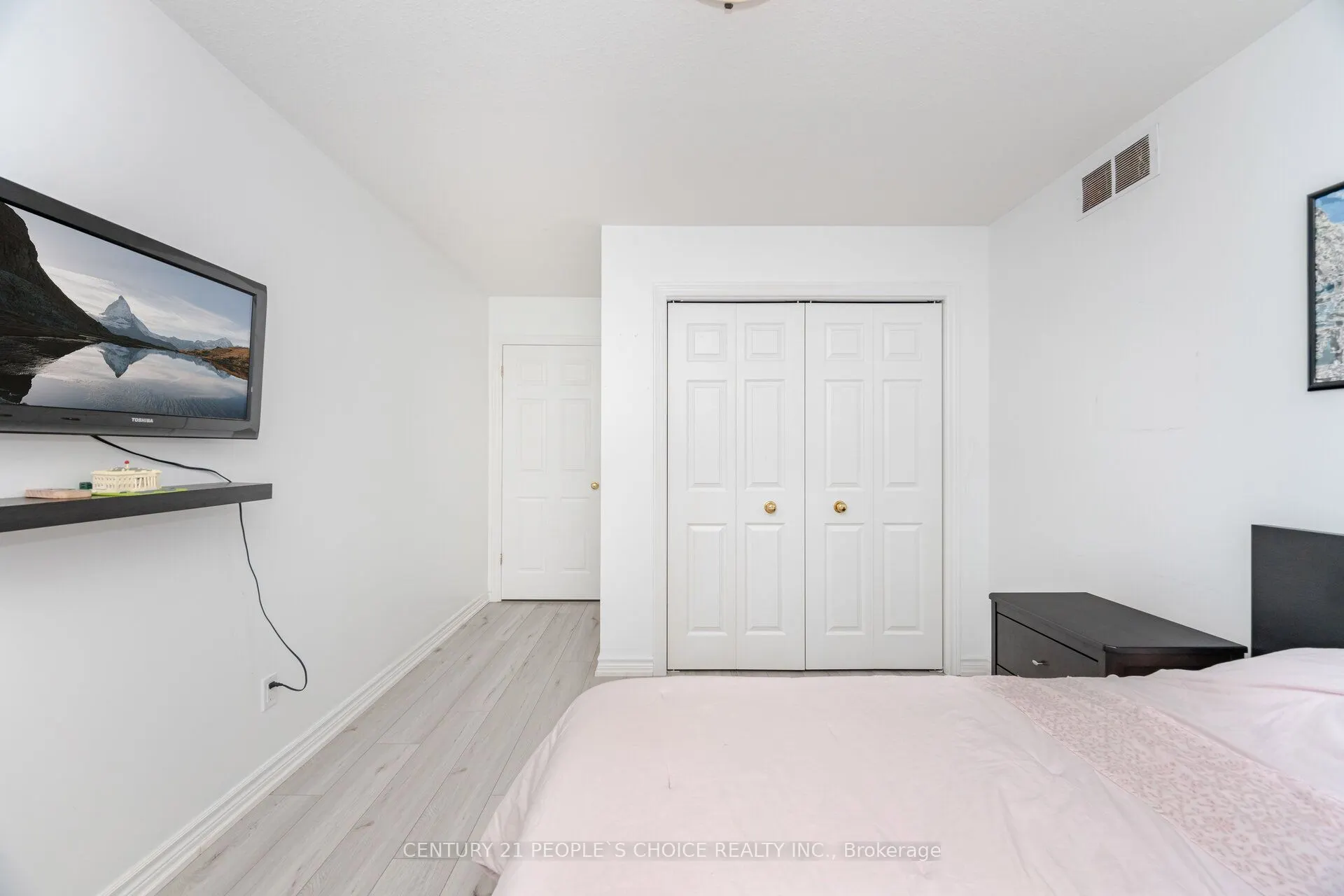 1448 Niagara Stone Road #17