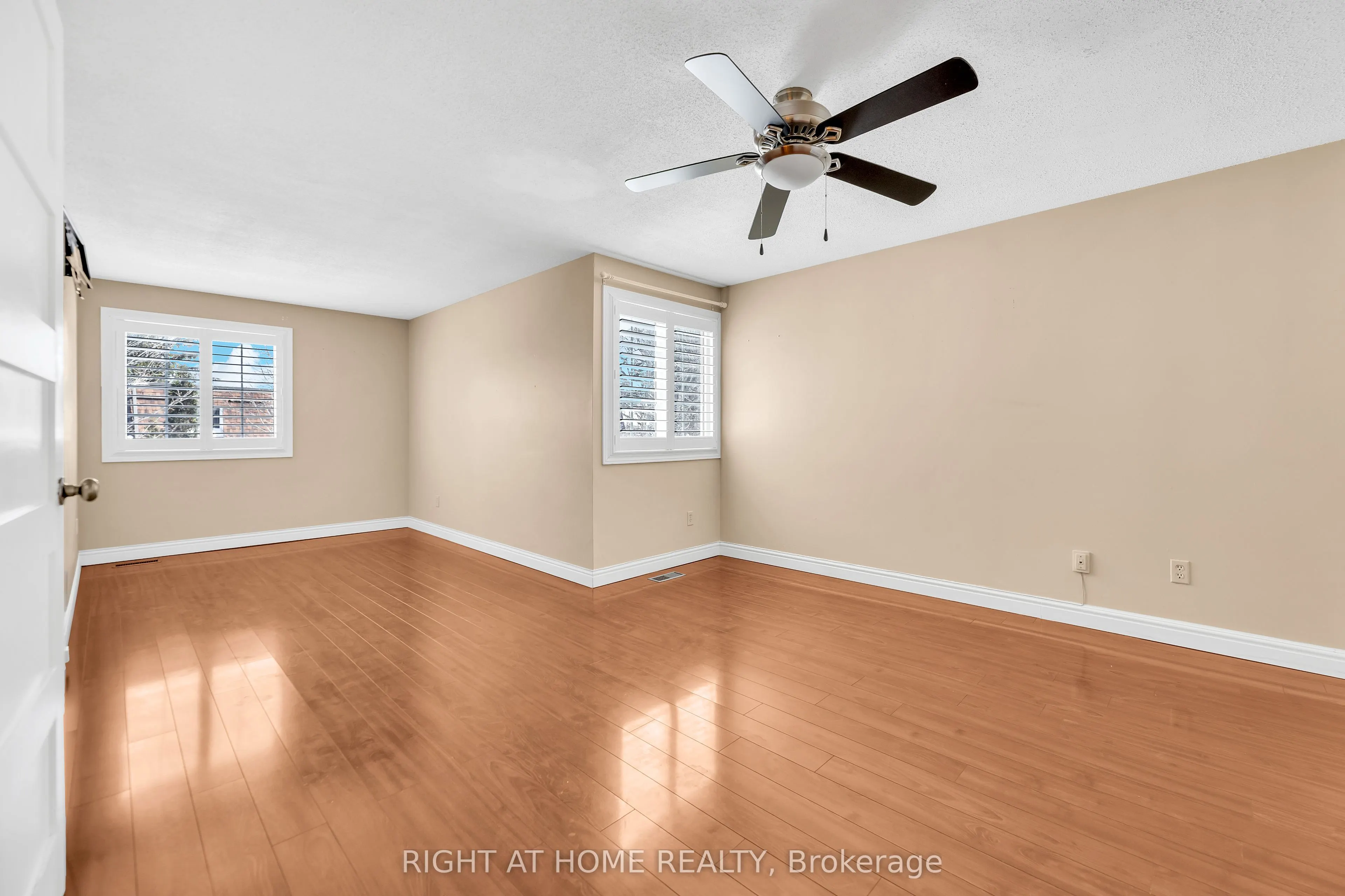 104 Woodlawn Road E #3