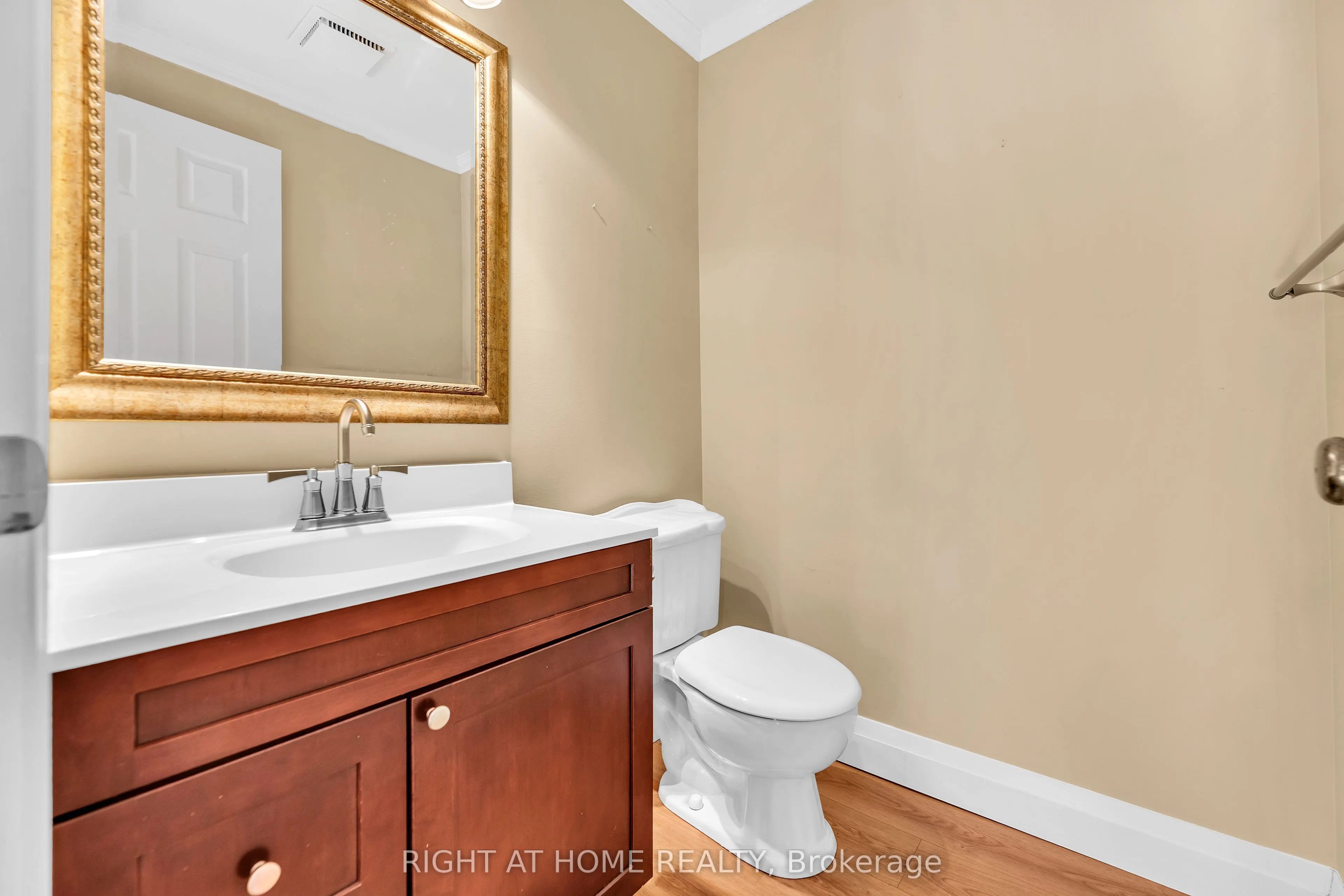 104 Woodlawn Road E #3