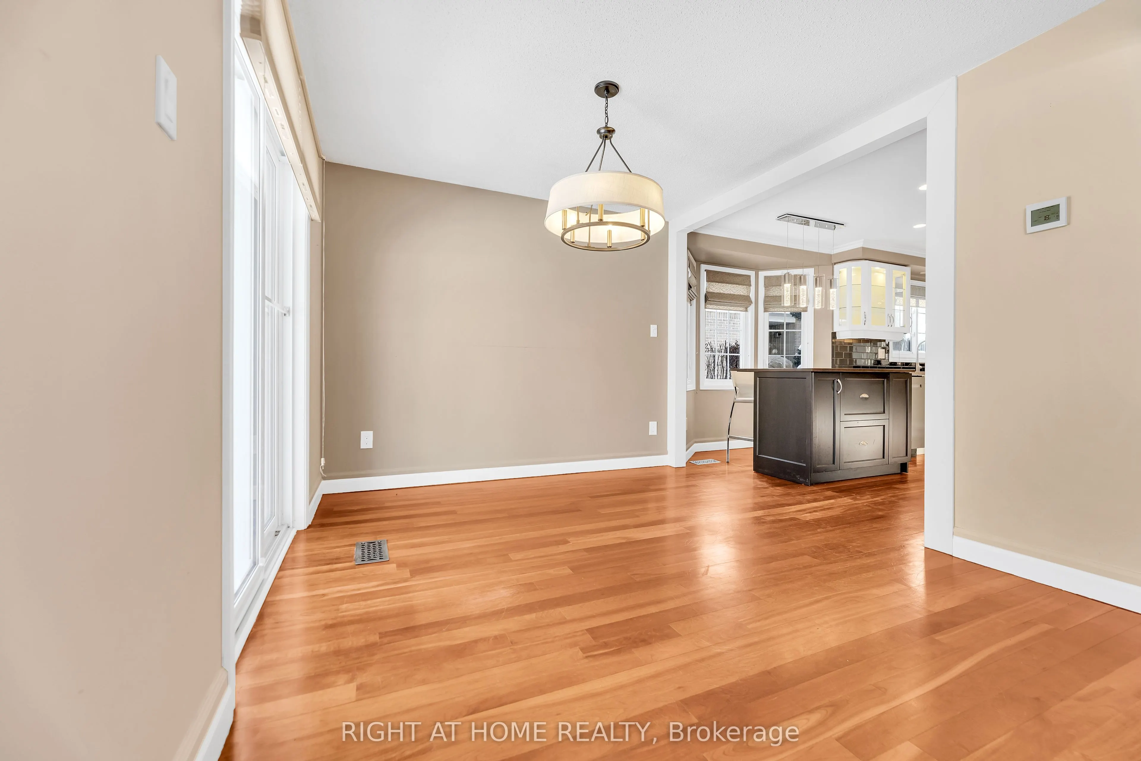 104 Woodlawn Road E #3