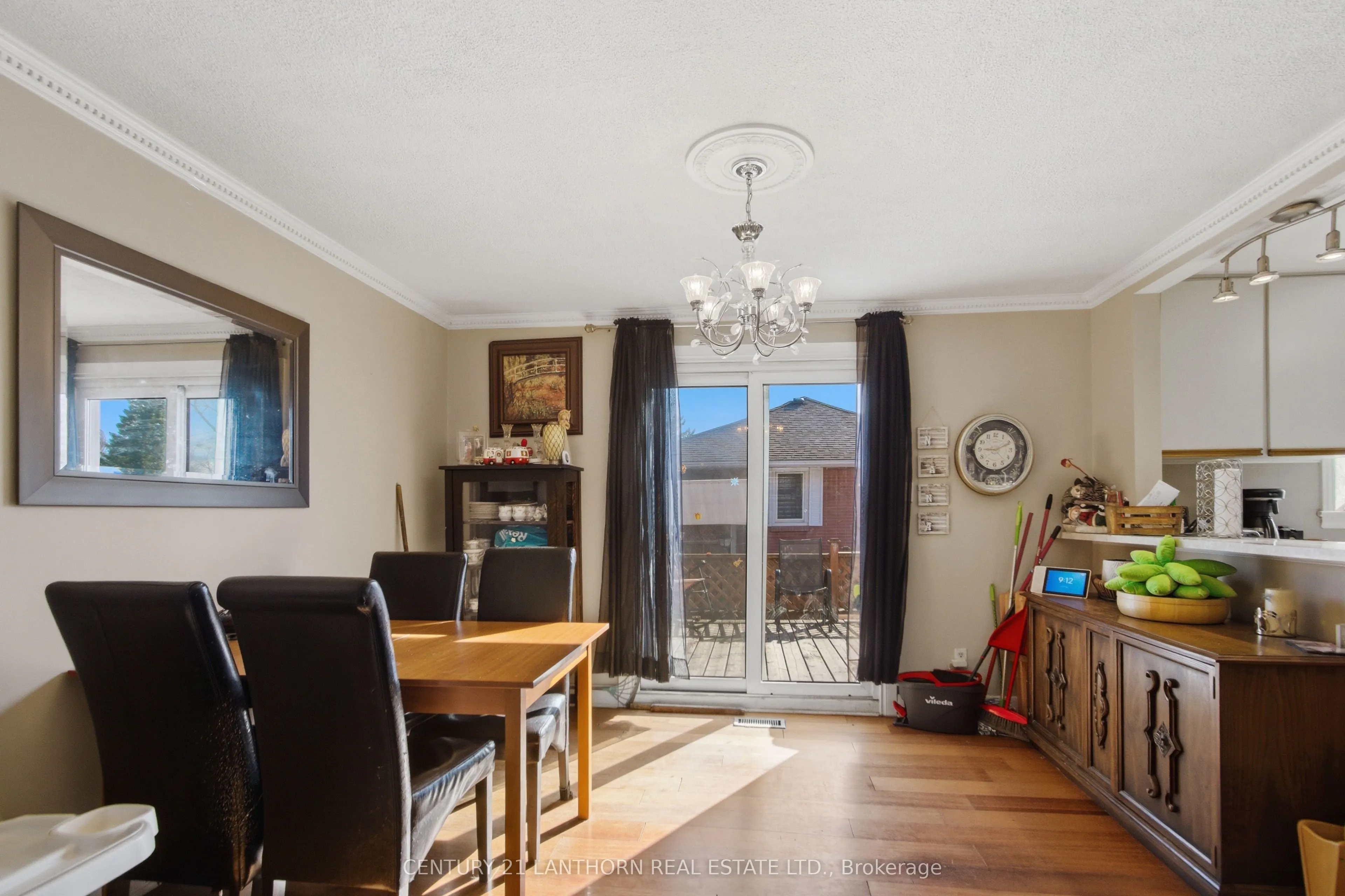 1 Clarke Boulevard