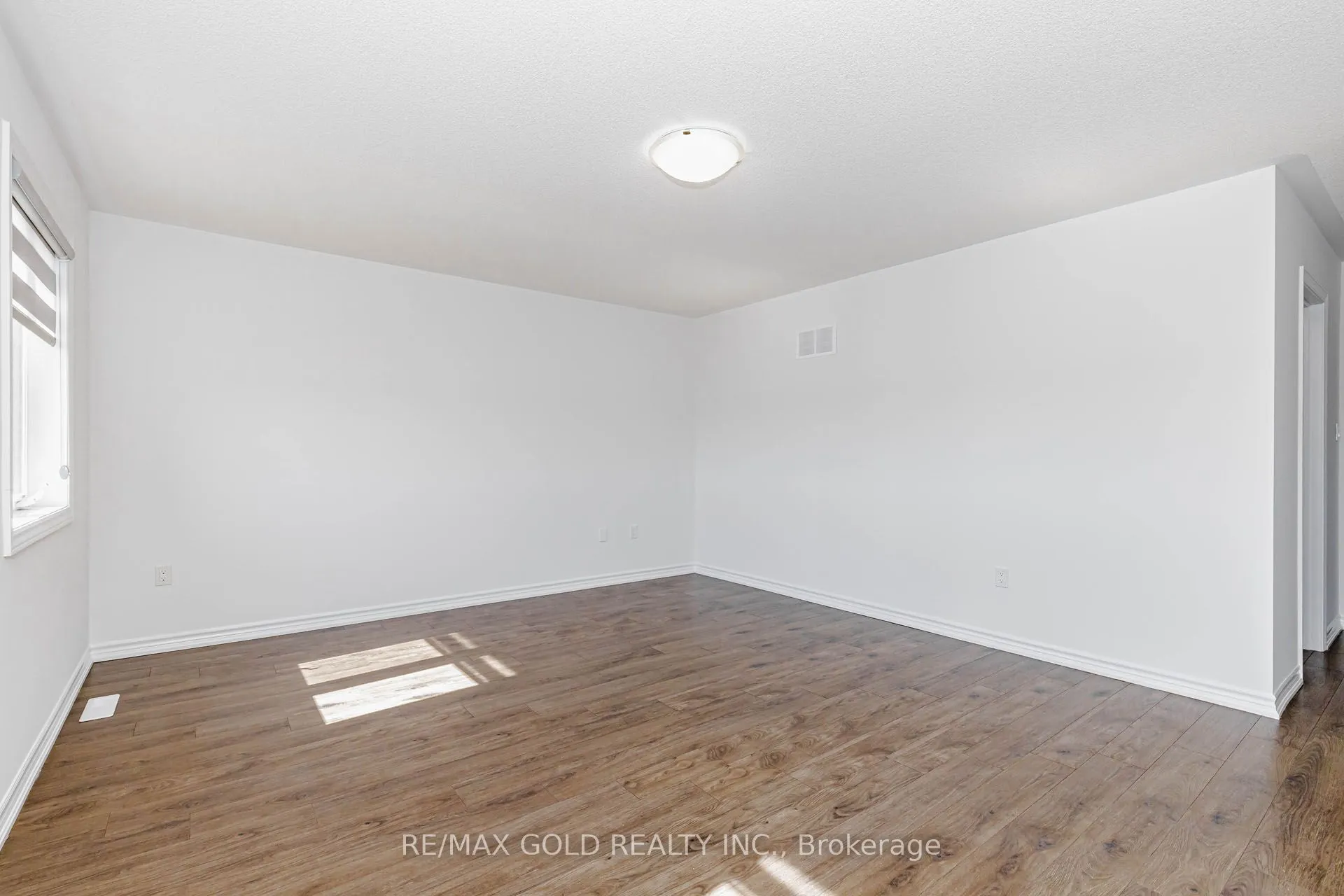 116 Seeley Avenue