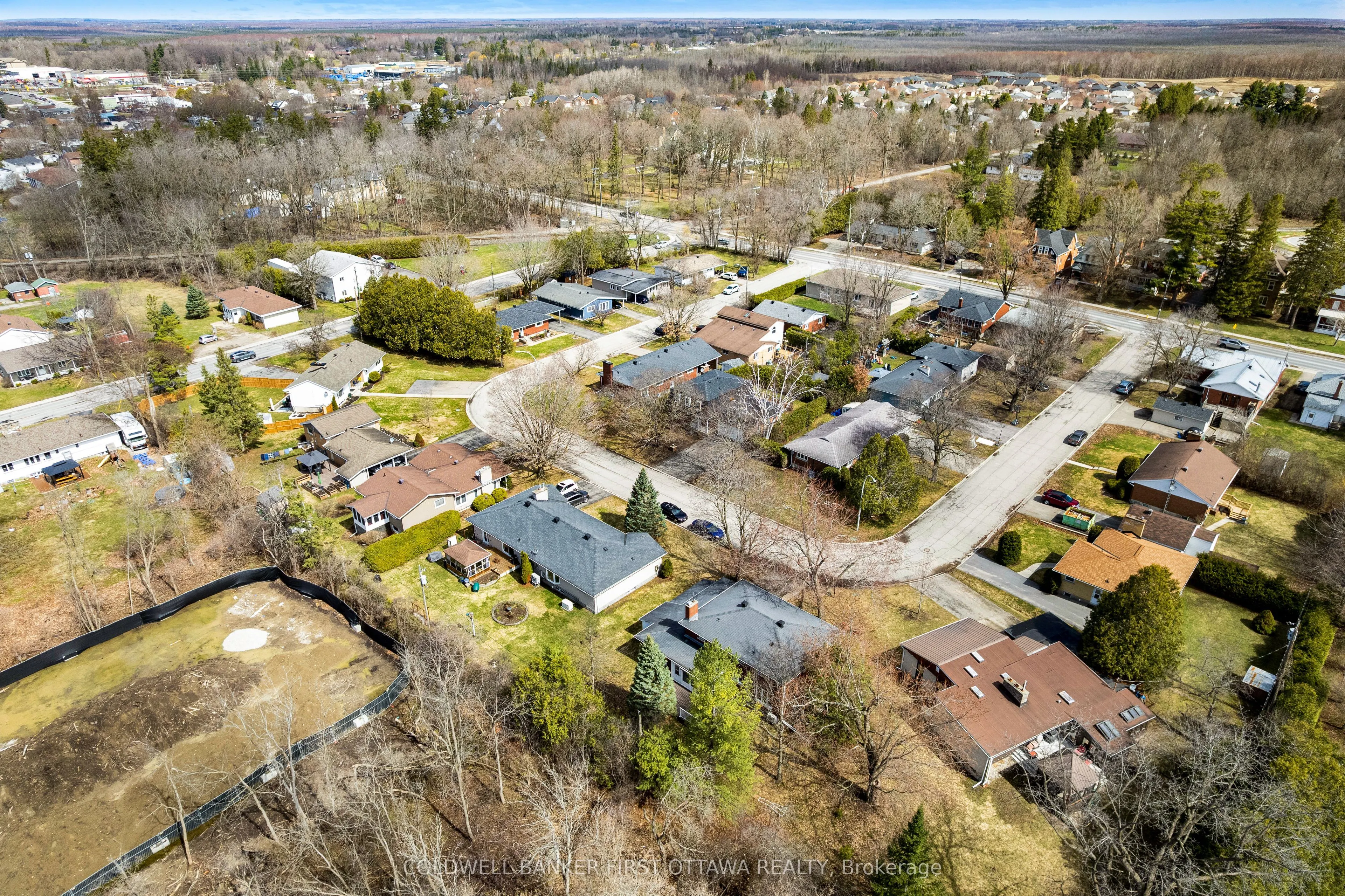 12 Glenview Crescent