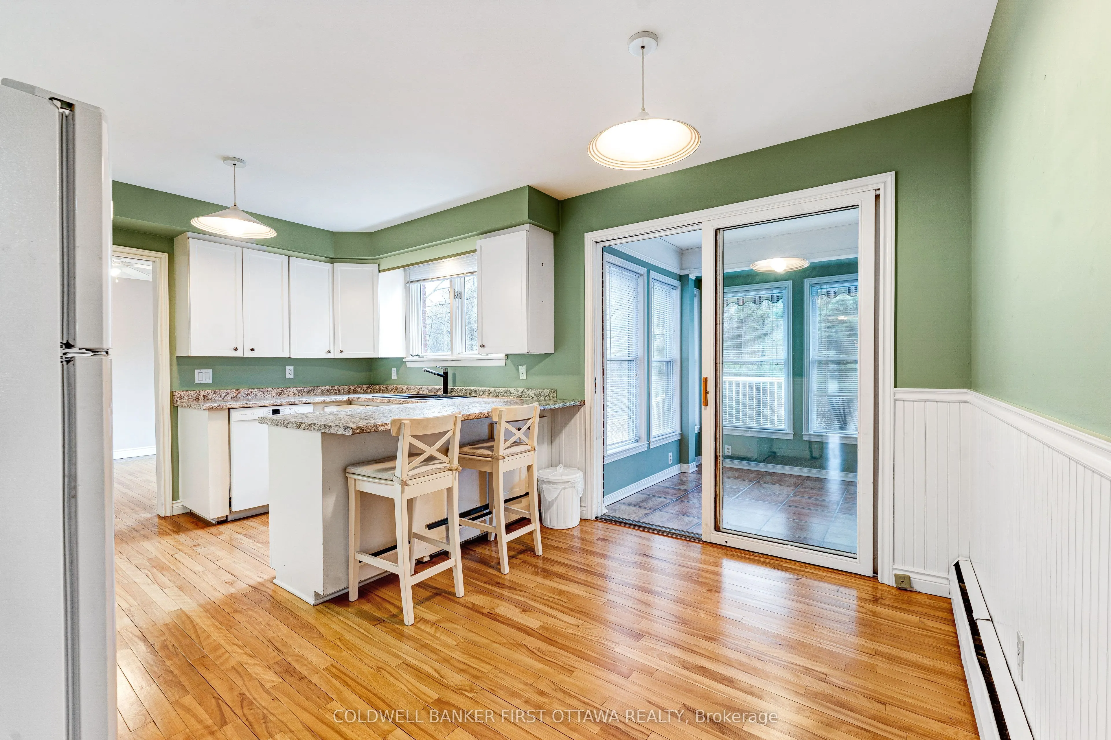 12 Glenview Crescent