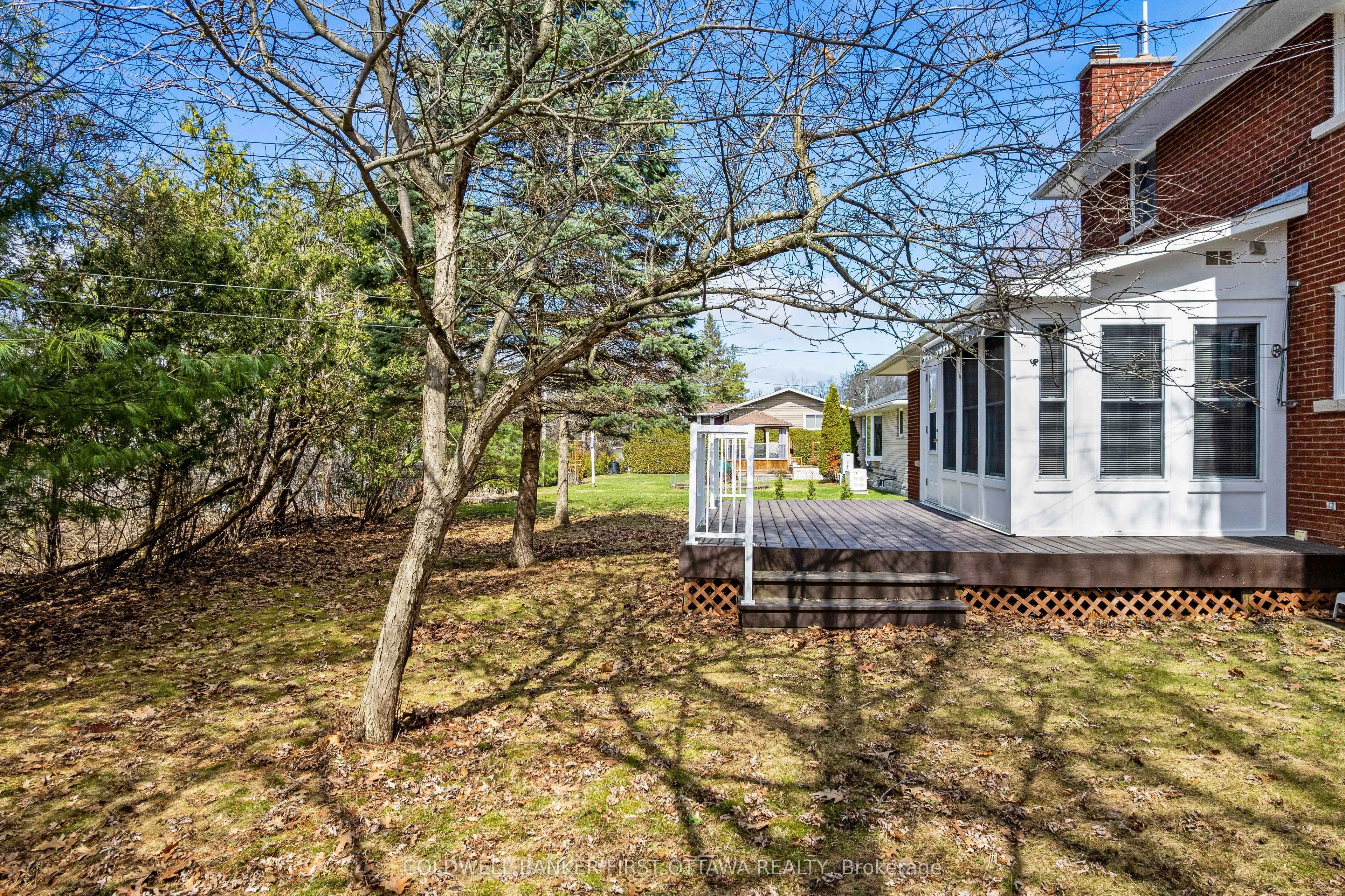 12 Glenview Crescent
