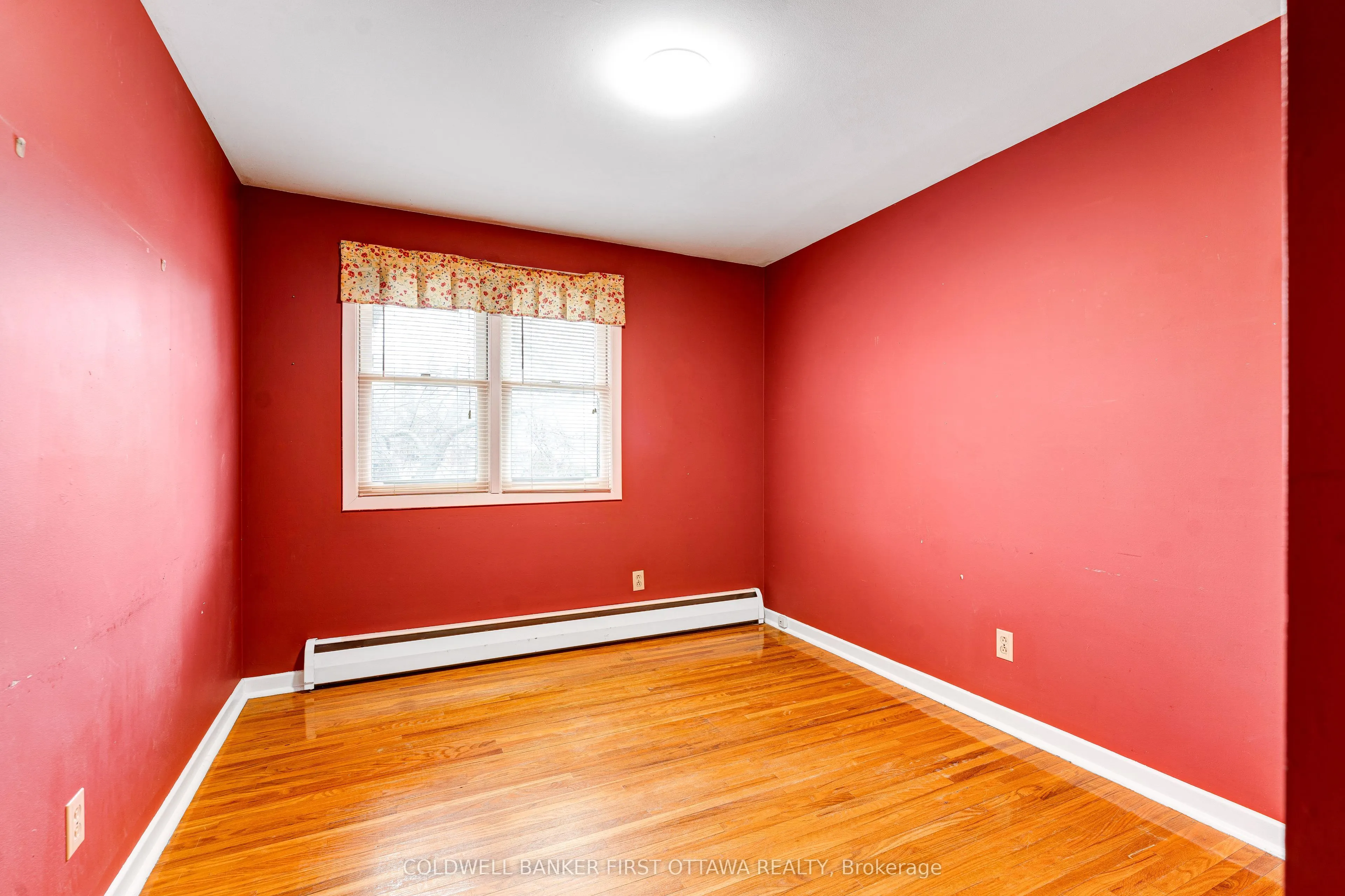 12 Glenview Crescent
