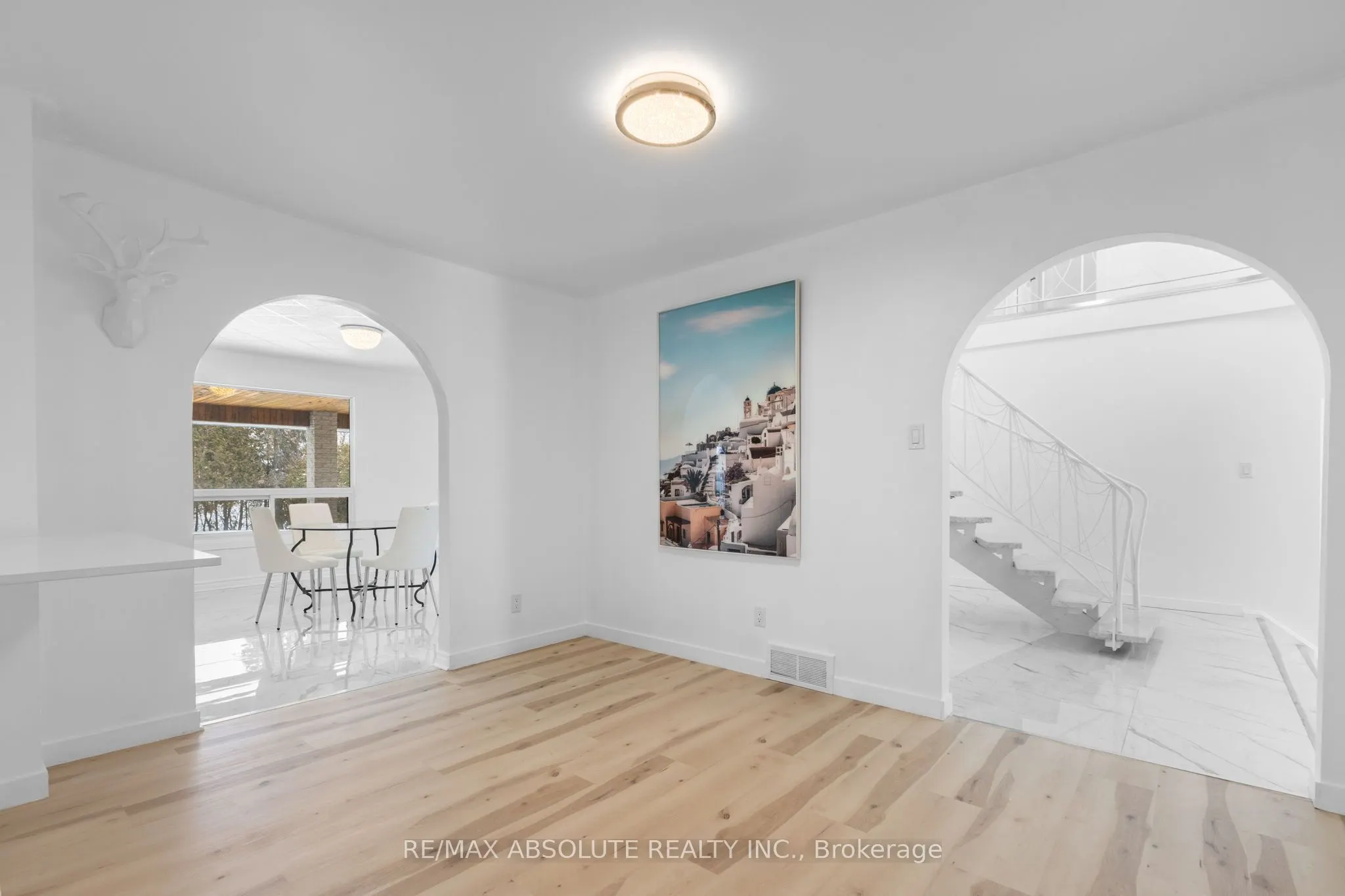 1444 Normandy Crescent