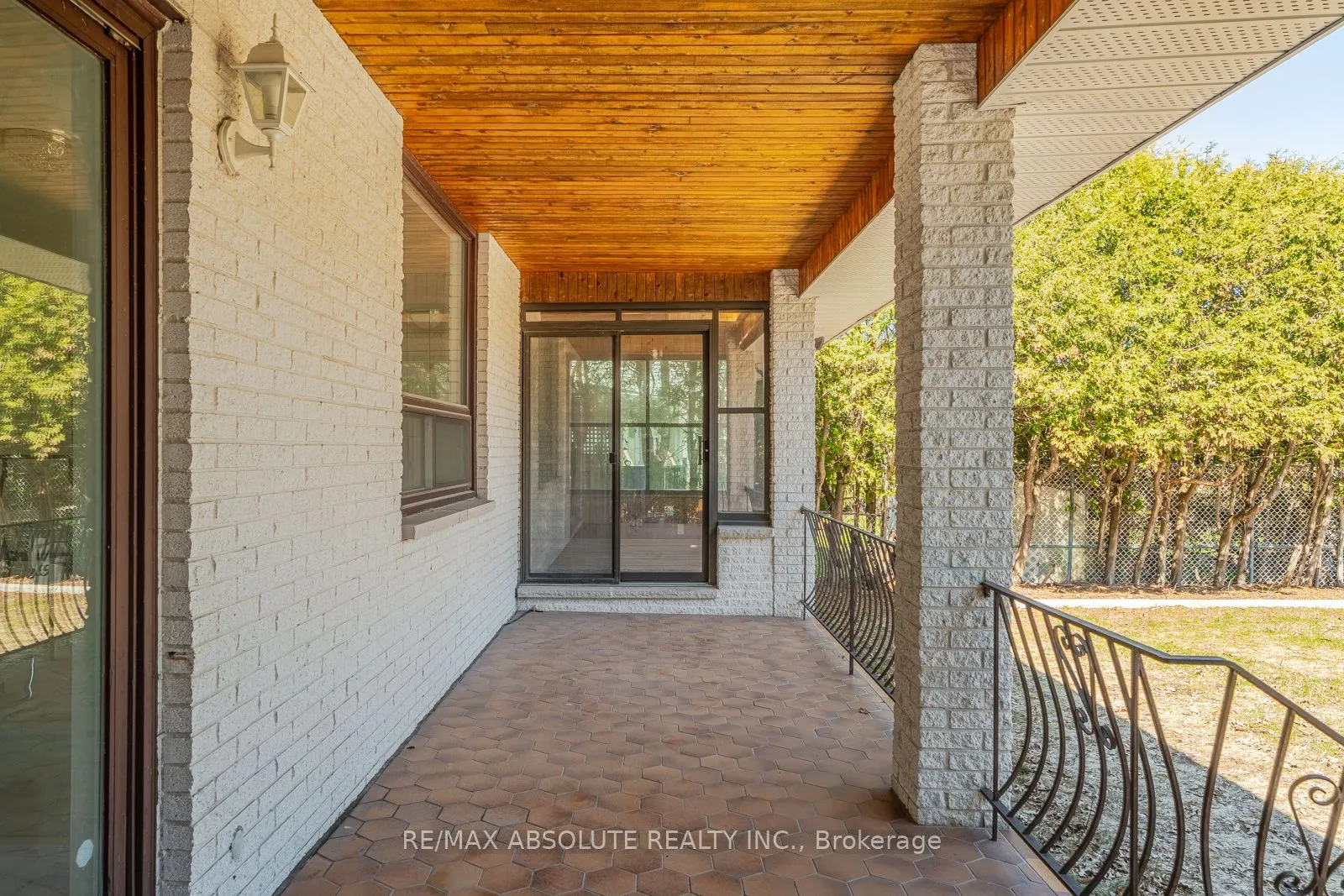 1444 Normandy Crescent