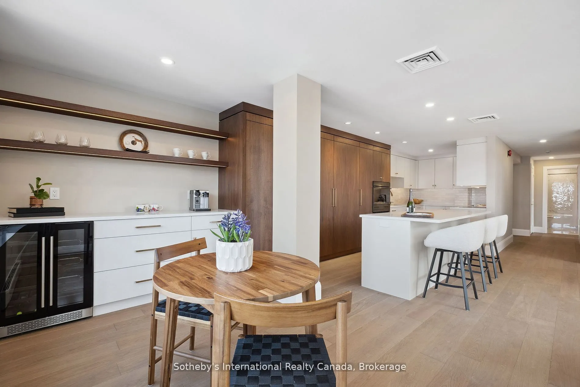 30 Front Street #401