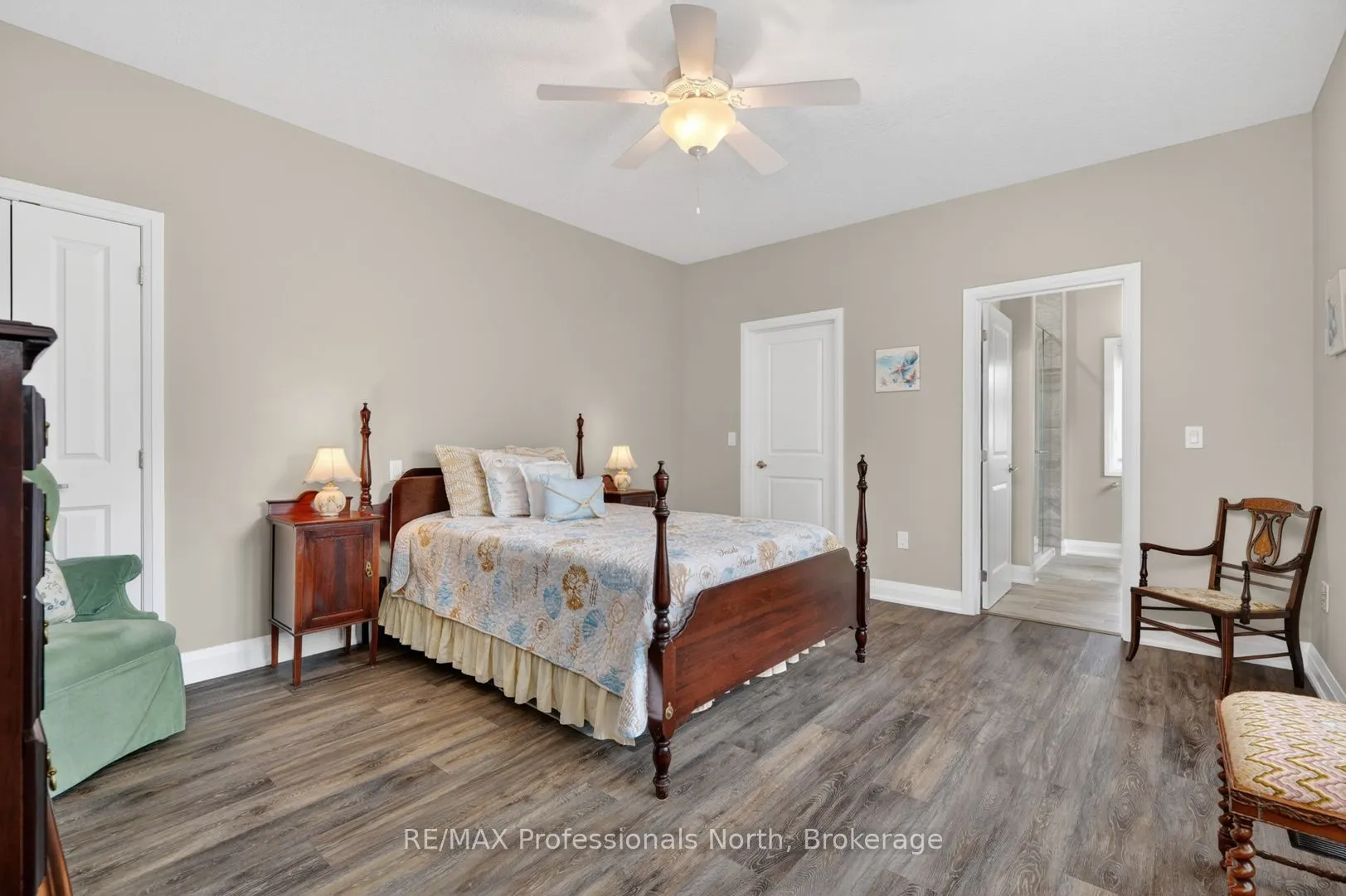 8 Bancroft Ridge Drive