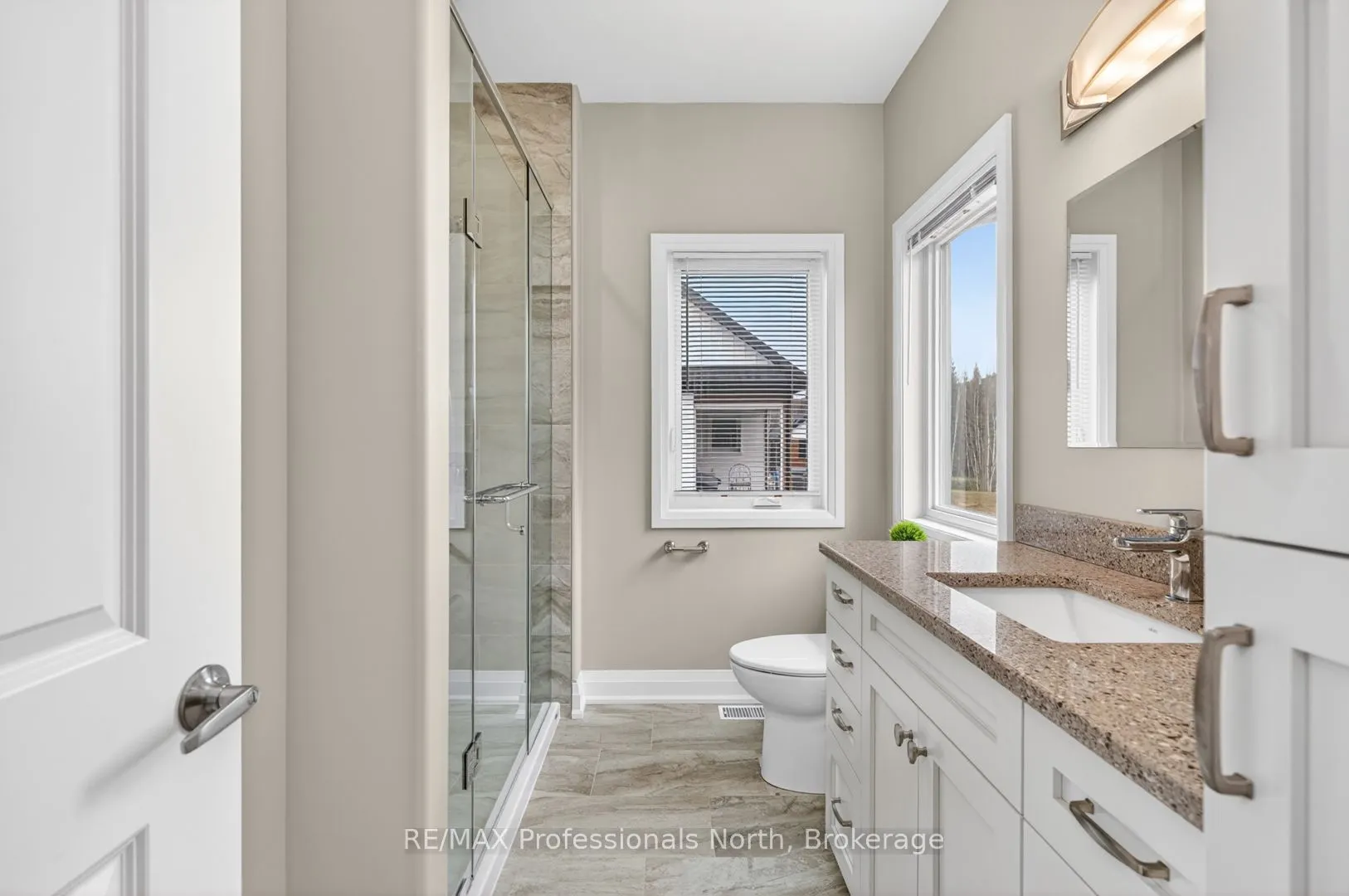 8 Bancroft Ridge Drive