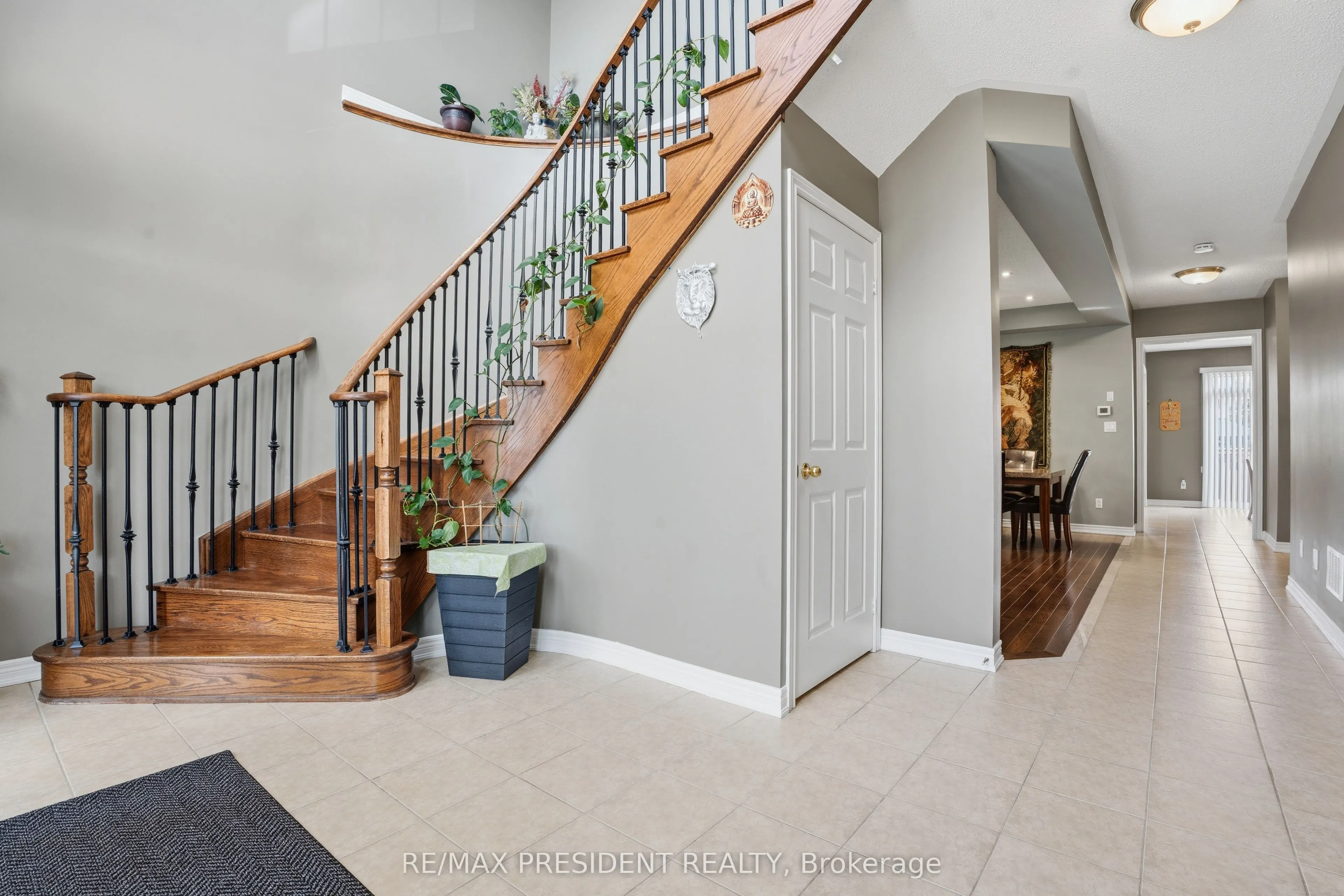 17 Mccartney Street