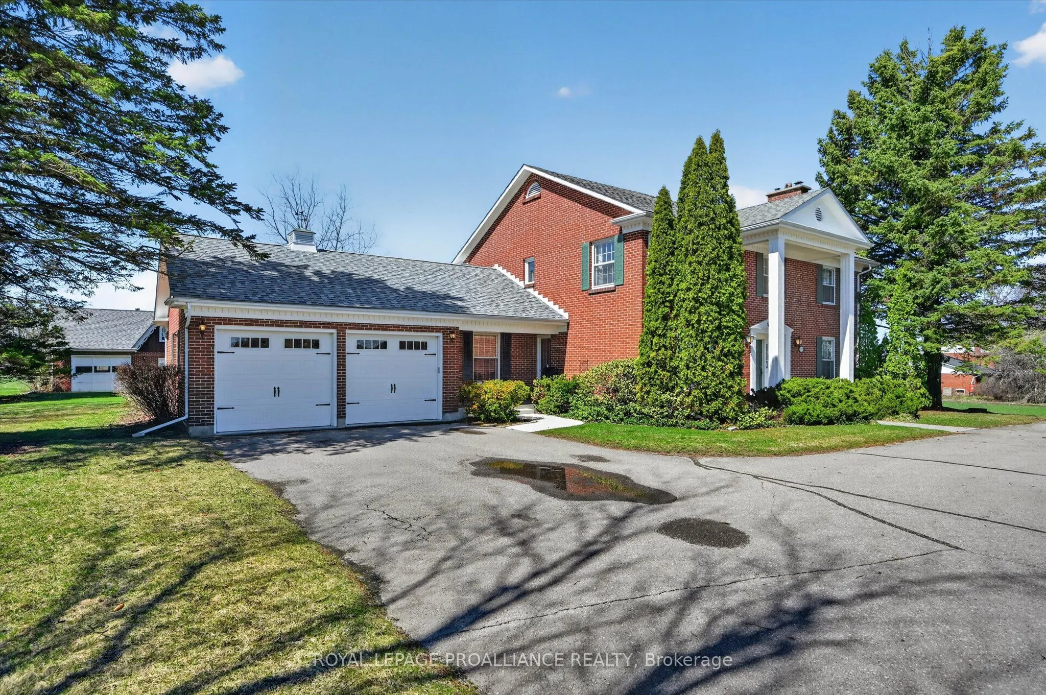 1285 Brealey Drive
