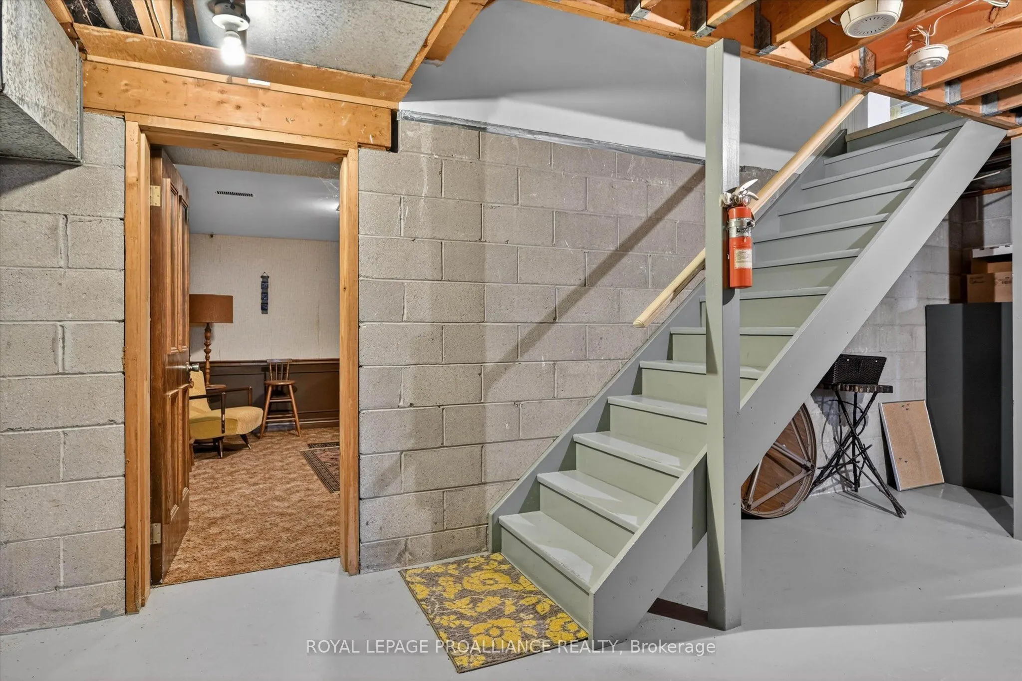 1285 Brealey Drive
